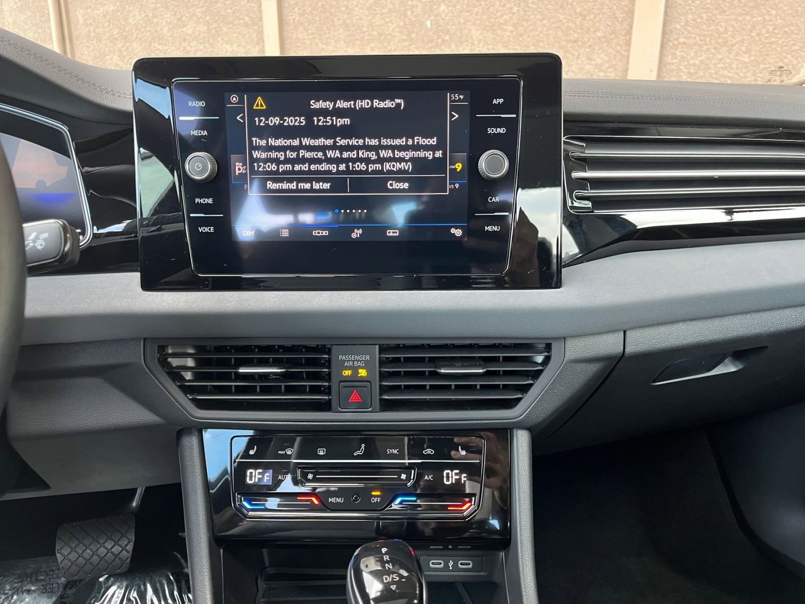 Thumbnail: 2025 Volkswagen Jetta - 20