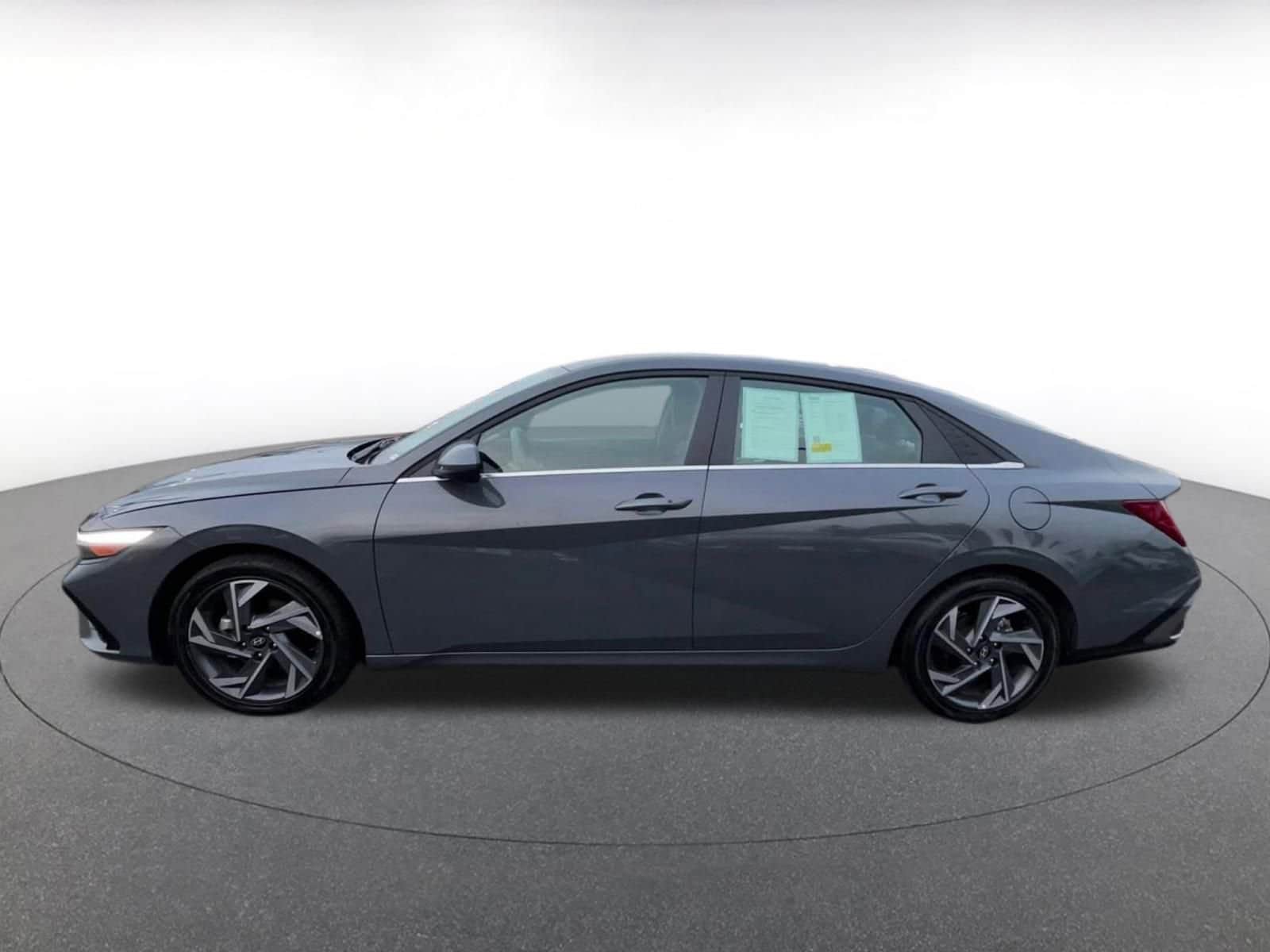 Thumbnail: 2025 Hyundai Elantra - 9