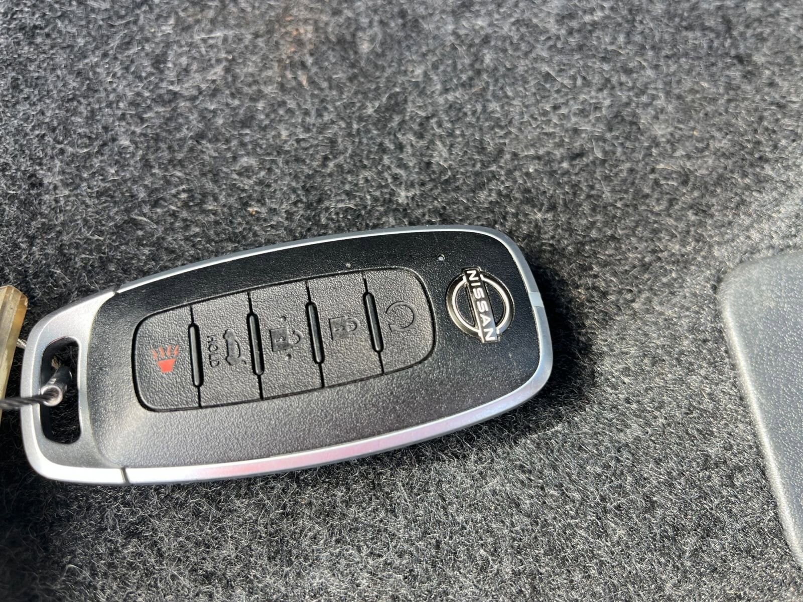 Thumbnail: 2025 Nissan Rogue - 27