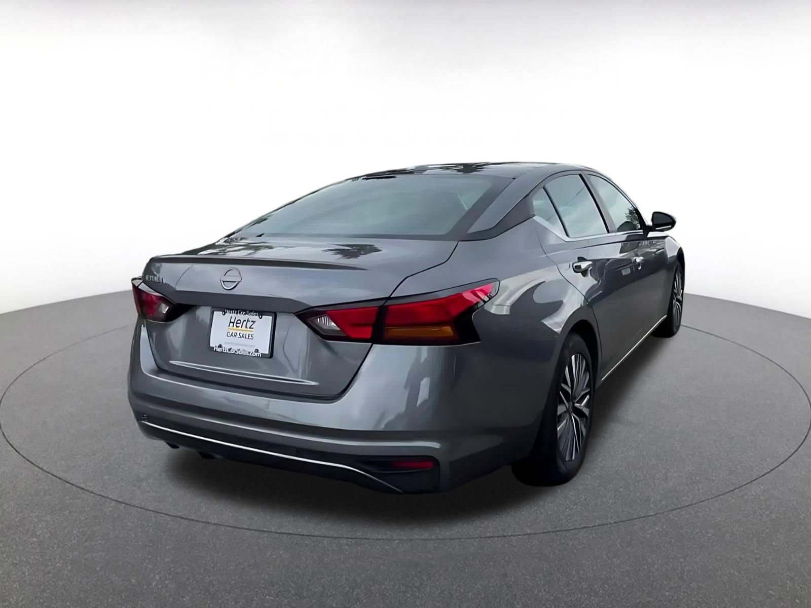 Thumbnail: 2025 Nissan Altima - 15
