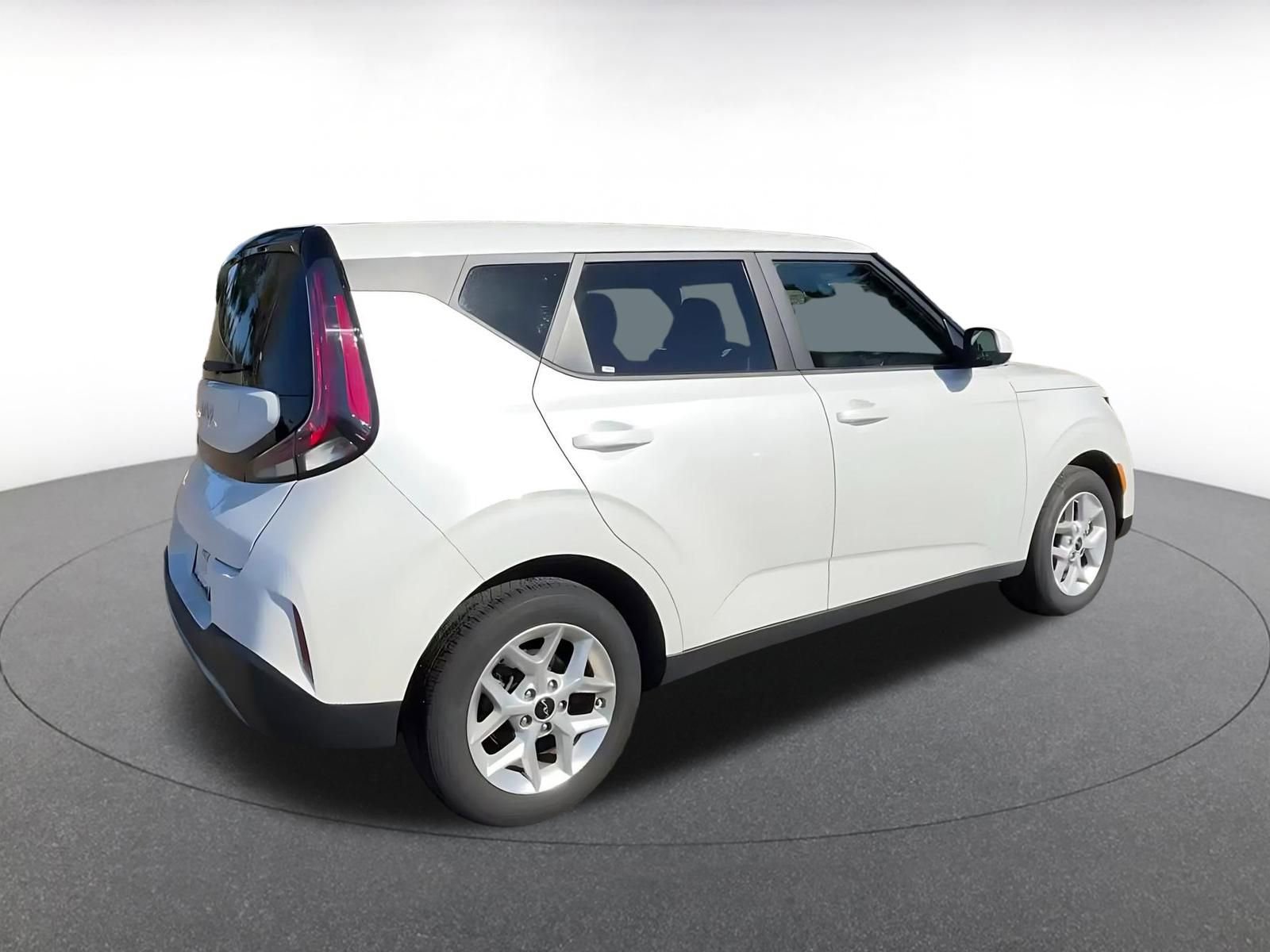 Thumbnail: 2025 Kia Soul - 15