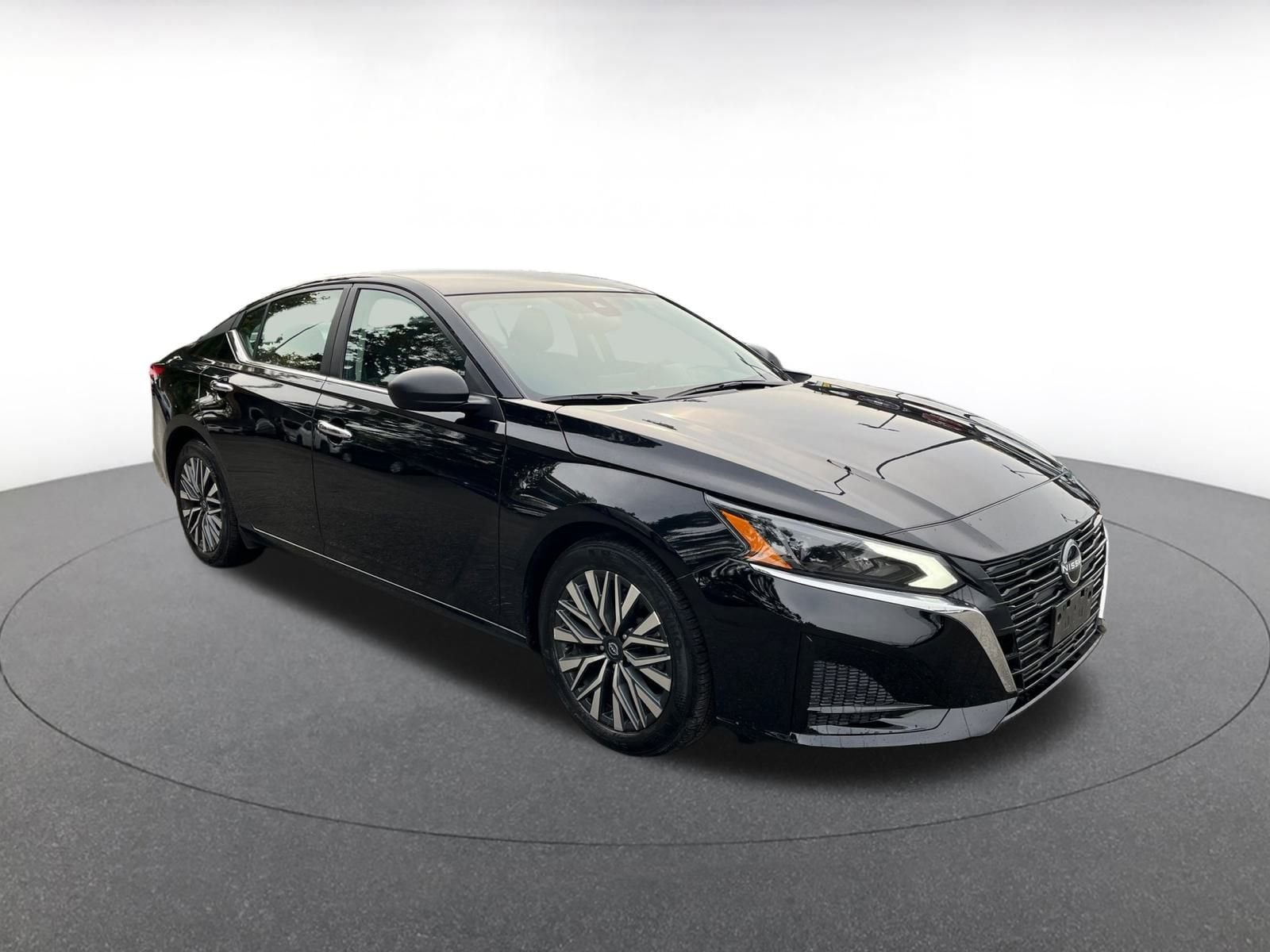 Thumbnail: 2024 Nissan Altima - 1