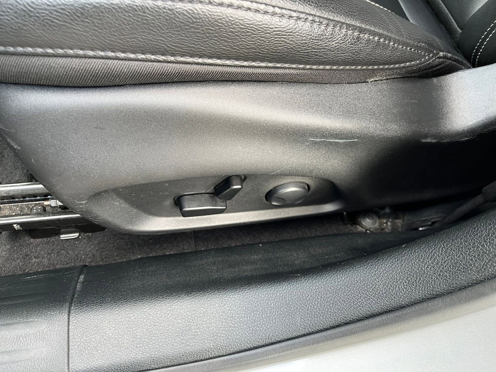 Thumbnail: 2025 Jeep Compass - 22