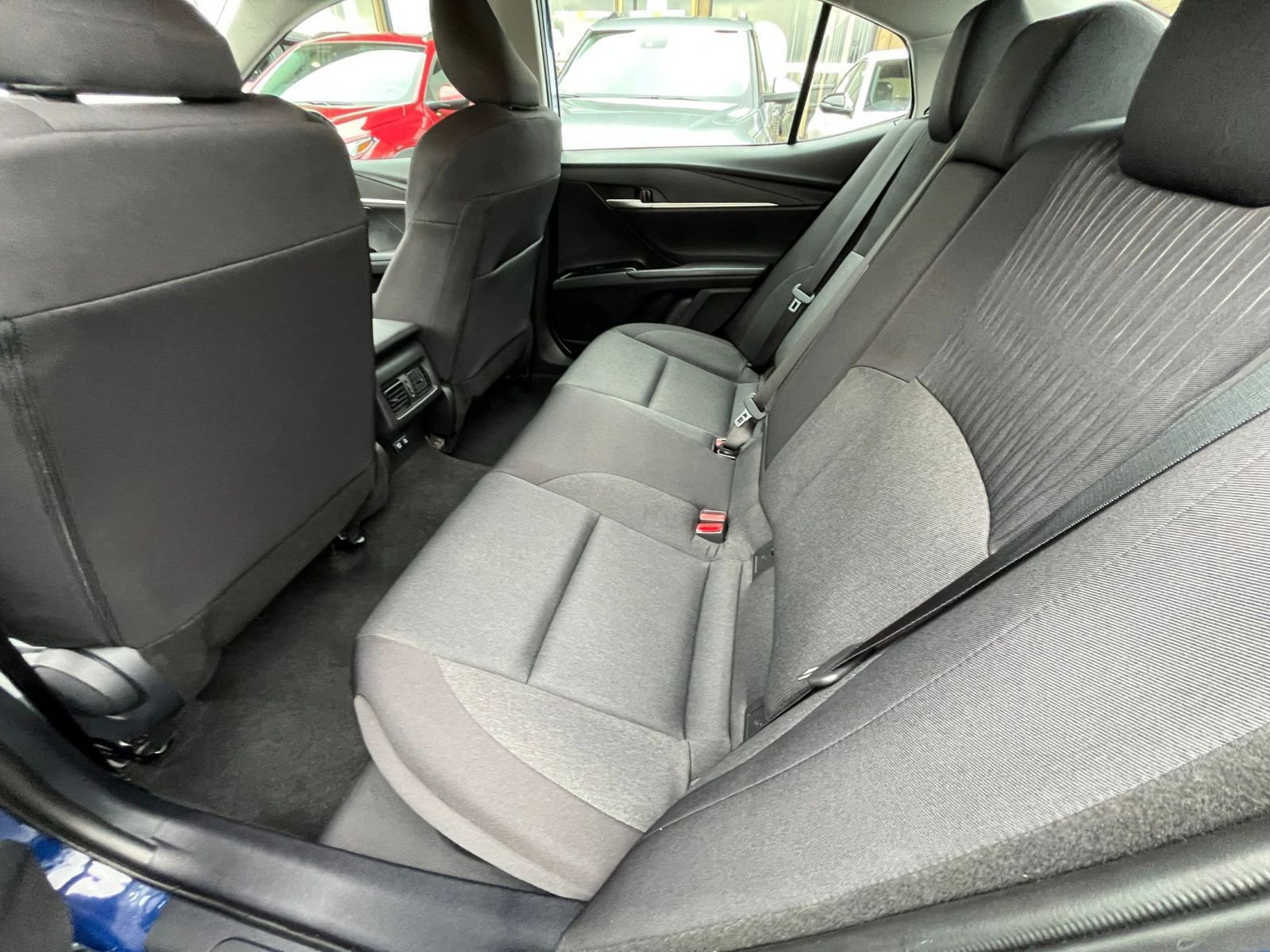 Thumbnail: 2025 Toyota Camry - 25