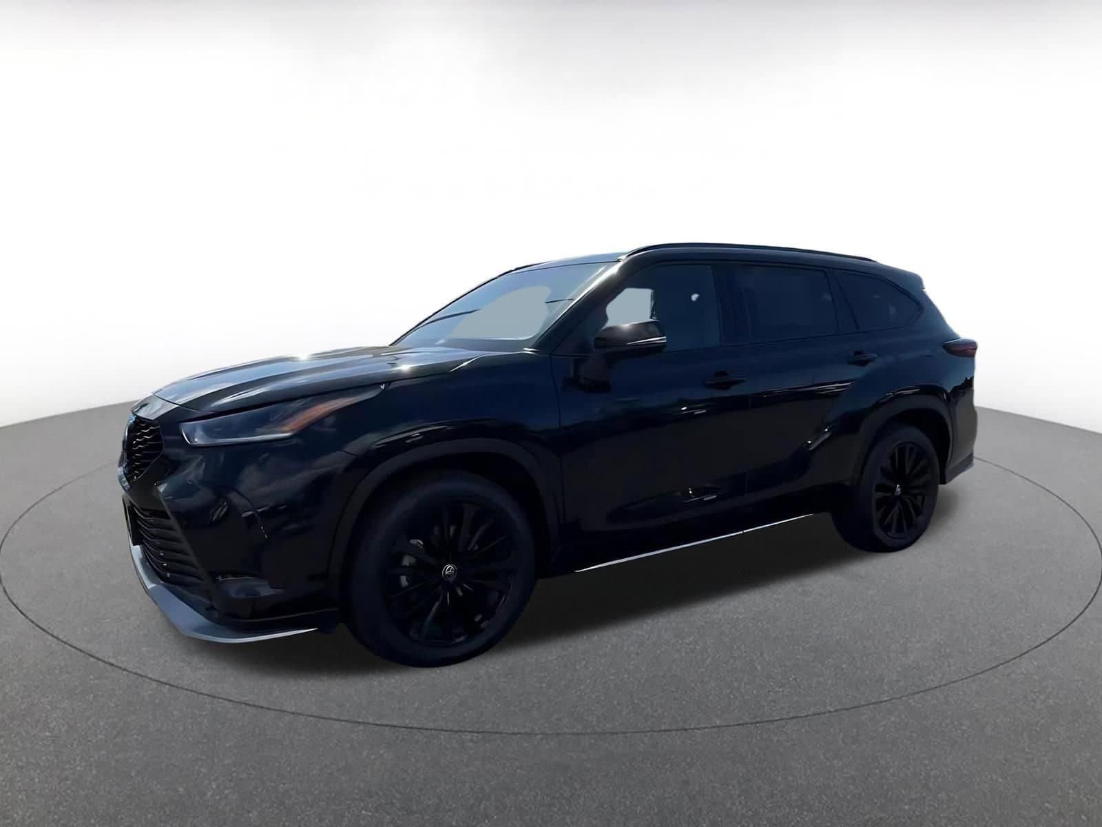 Thumbnail: 2025 Toyota Highlander - 8