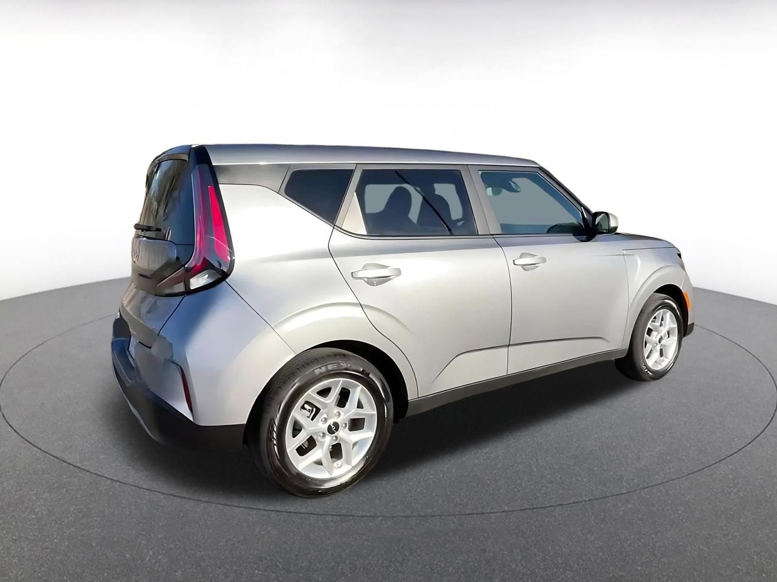 Thumbnail: 2025 Kia Soul - 14