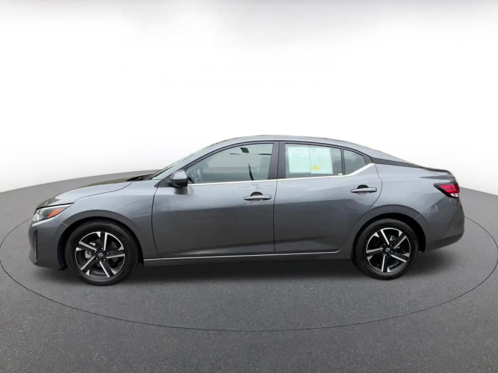 Thumbnail: 2025 Nissan Sentra - 9