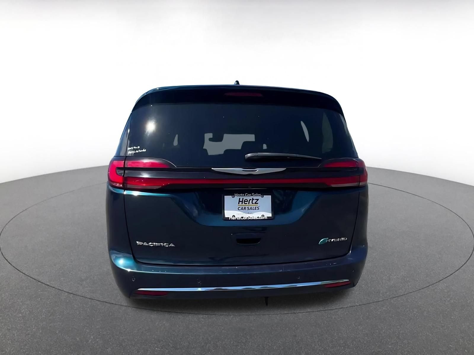 Thumbnail: 2023 Chrysler Pacifica - 12