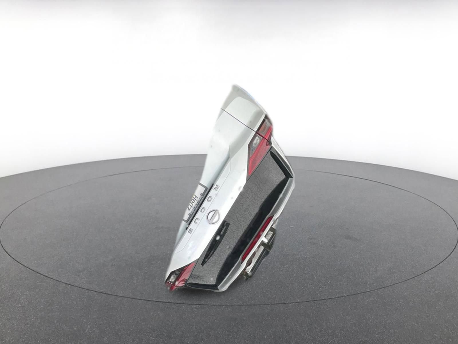 Thumbnail: 2025 Toyota Camry - 14