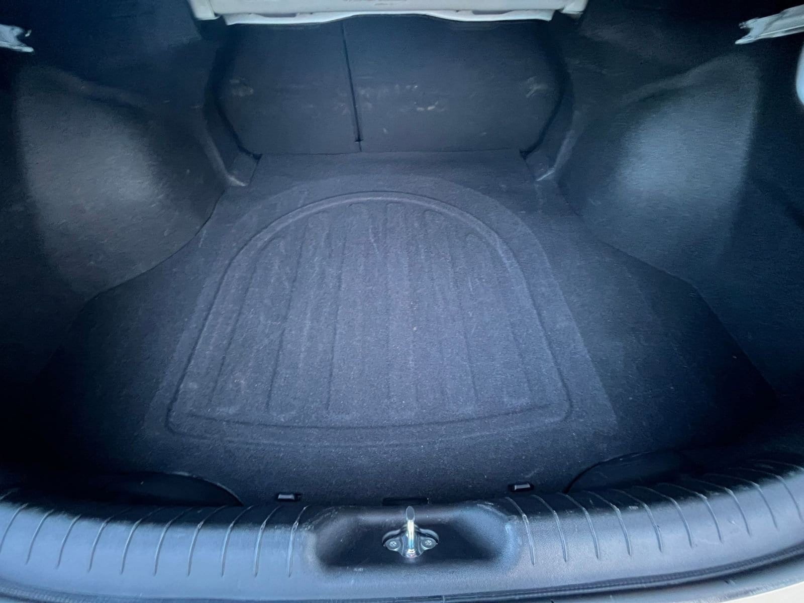 Thumbnail: 2025 Hyundai Elantra - 32