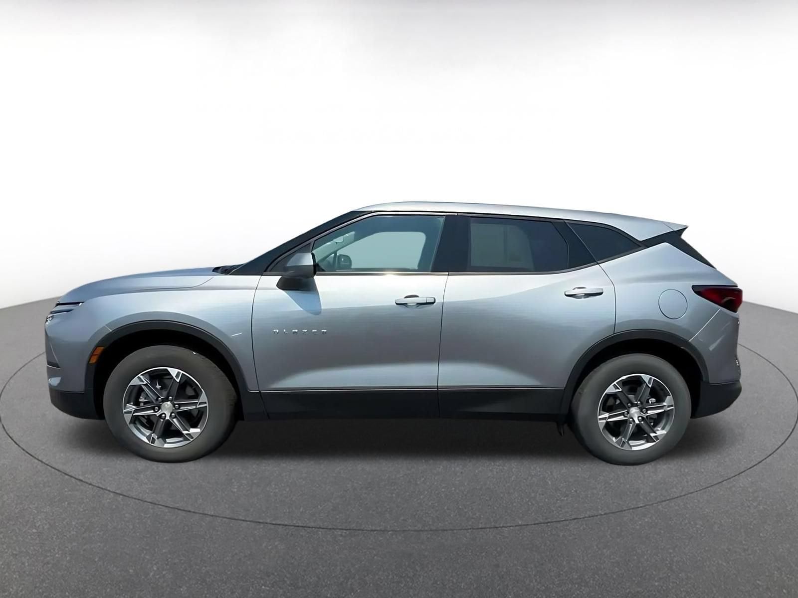 Thumbnail: 2025 Chevrolet Blazer - 8