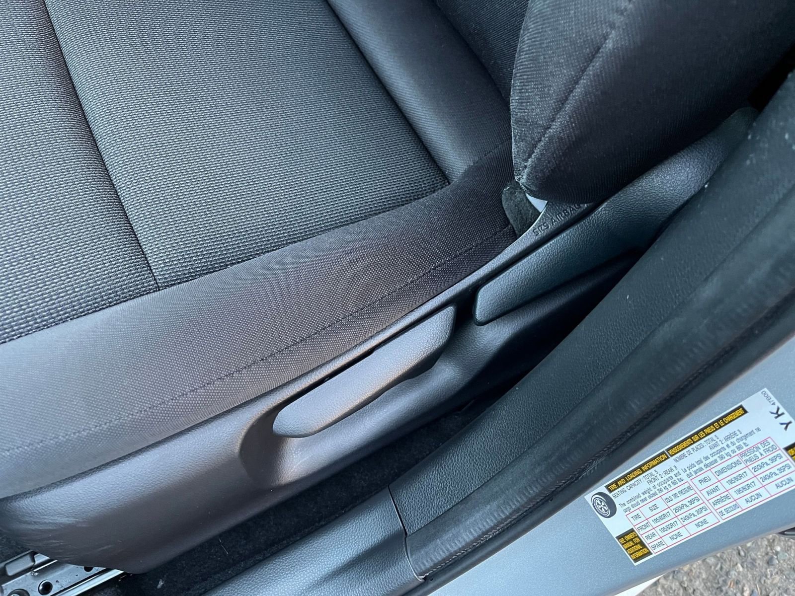 Thumbnail: 2025 Toyota Prius - 24