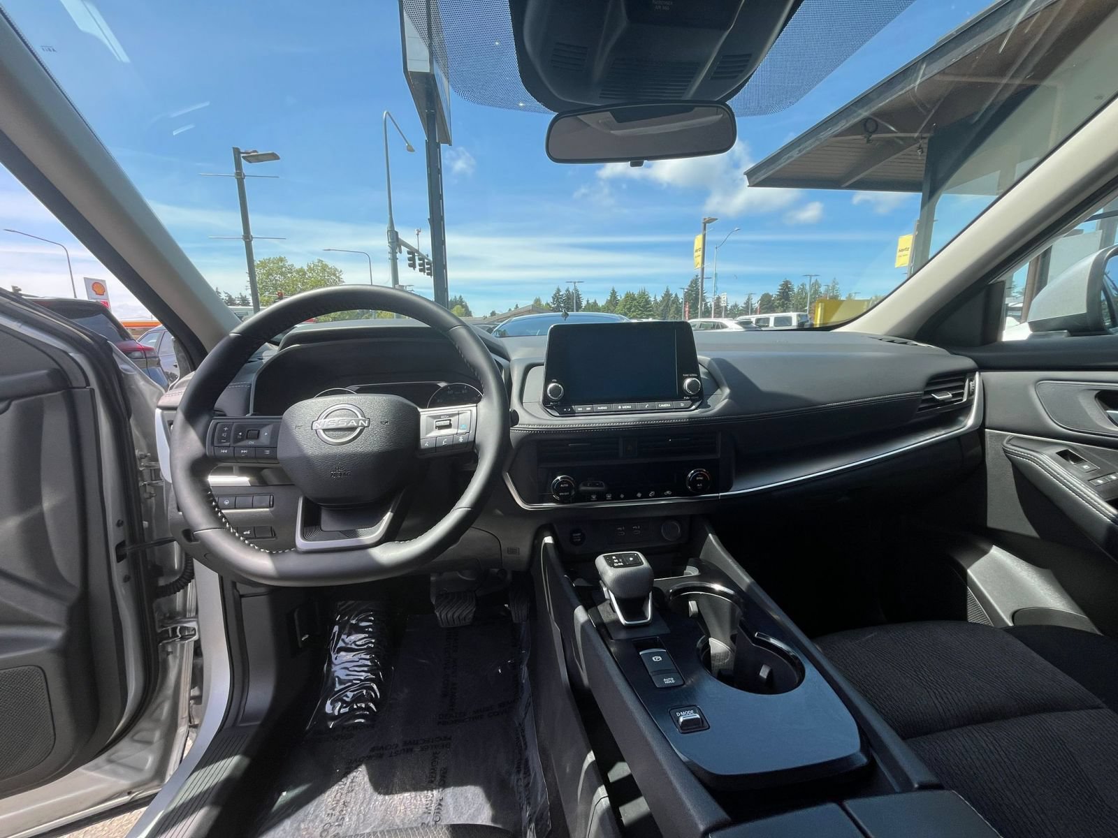Thumbnail: 2025 Nissan Rogue - 30