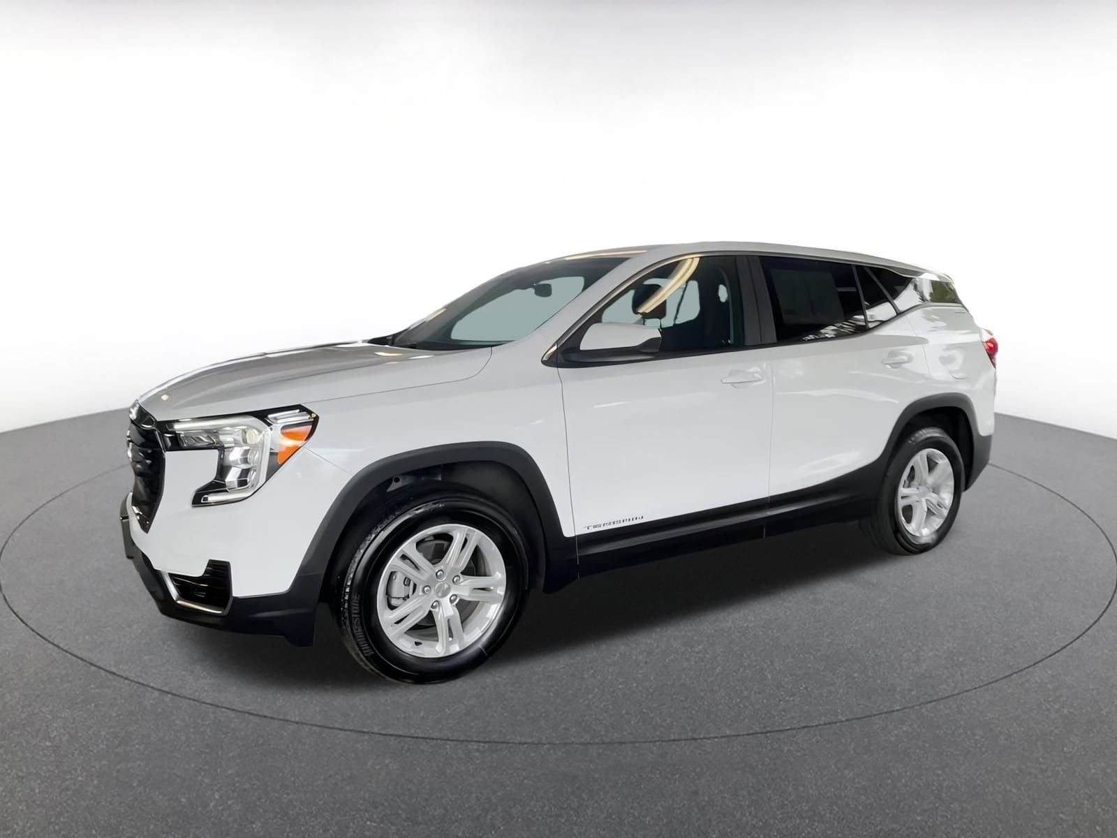 Thumbnail: 2024 GMC Terrain - 7