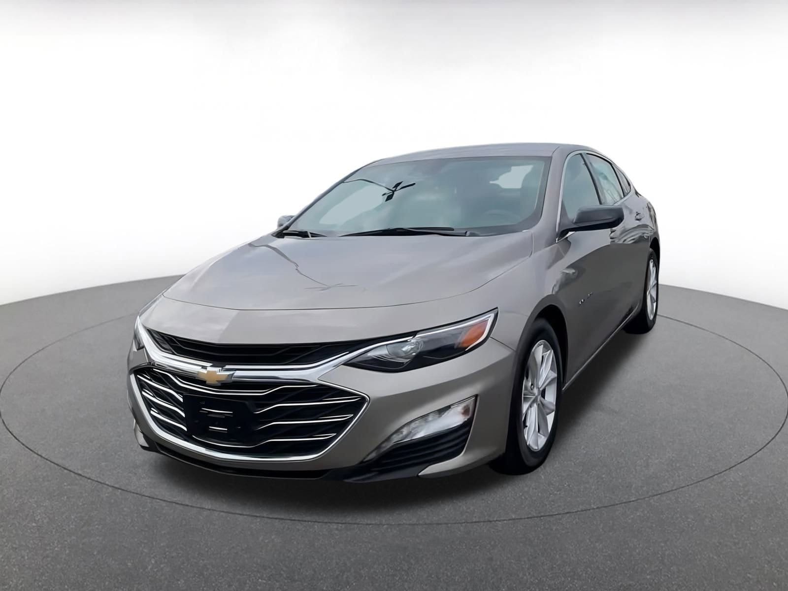 Thumbnail: 2023 Chevrolet Malibu - 7
