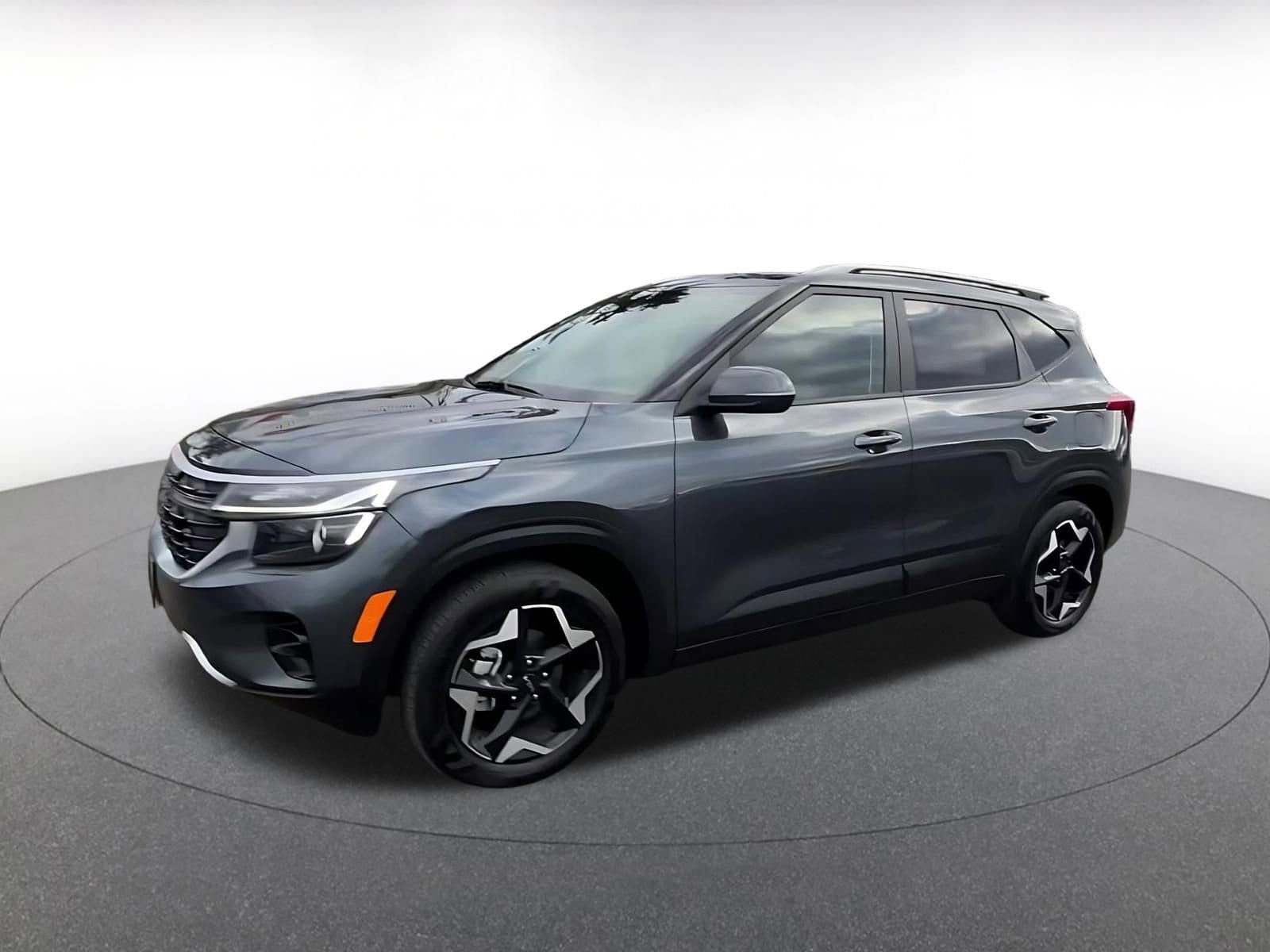 Thumbnail: 2025 Kia Seltos - 8