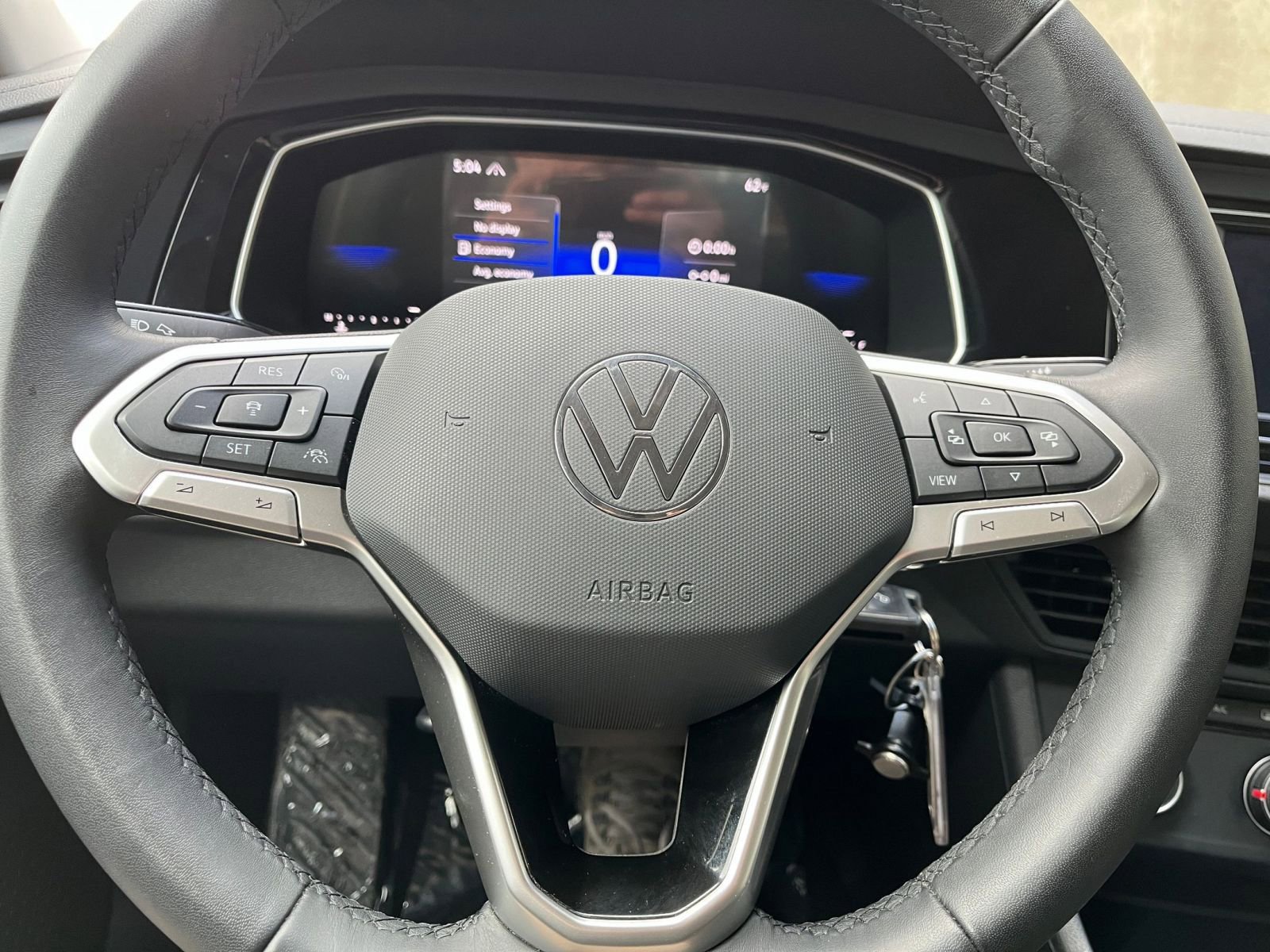 Thumbnail: 2024 Volkswagen Jetta - 28