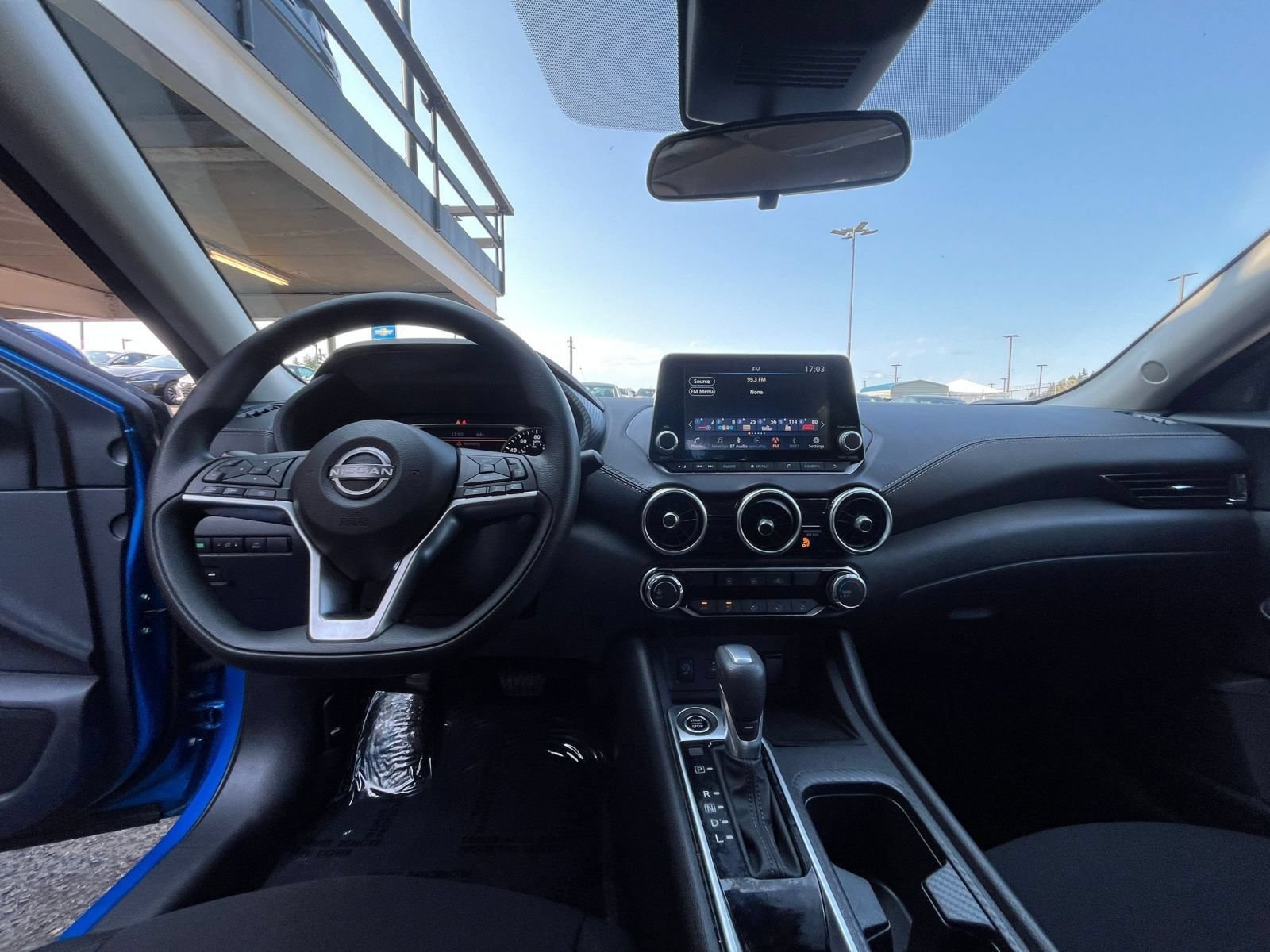 Thumbnail: 2025 Nissan Sentra - 33