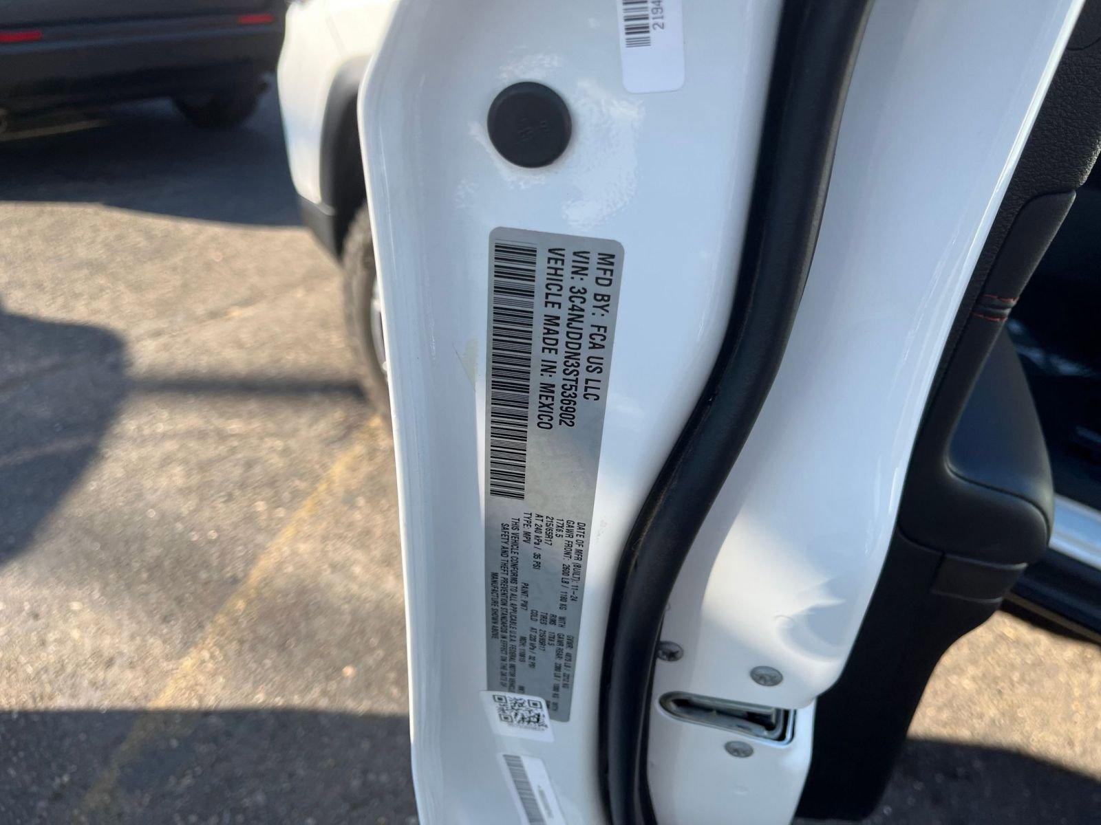 Thumbnail: 2025 Jeep Compass - 29