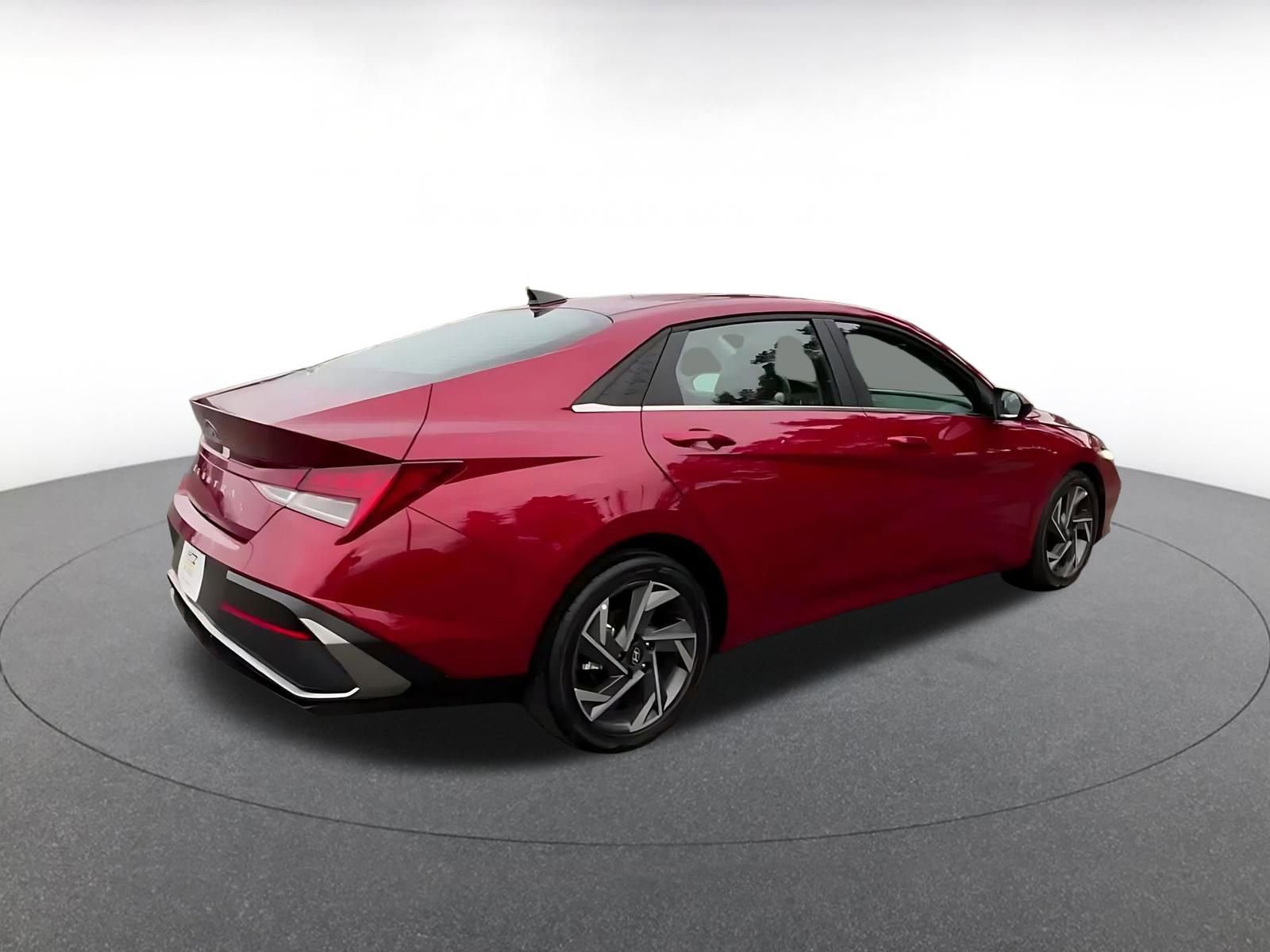 Thumbnail: 2025 Hyundai Elantra - 15