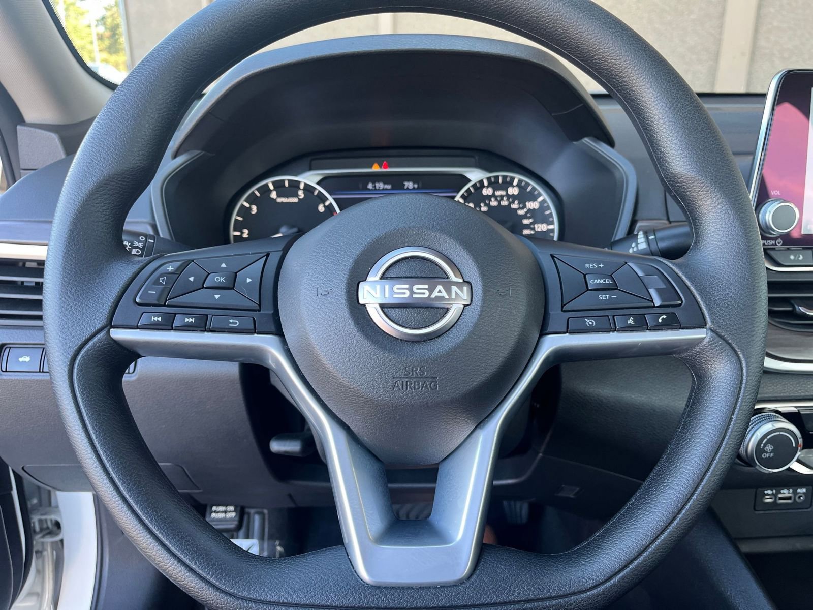 Thumbnail: 2025 Nissan Altima - 29