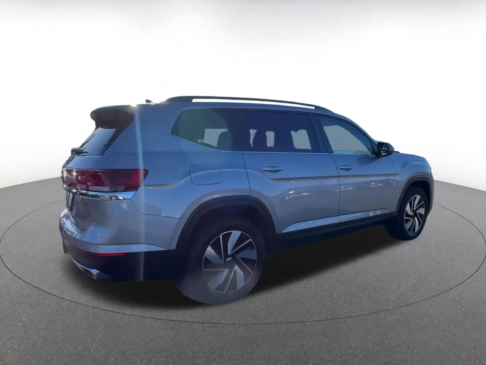 Thumbnail: 2025 Volkswagen Atlas - 14