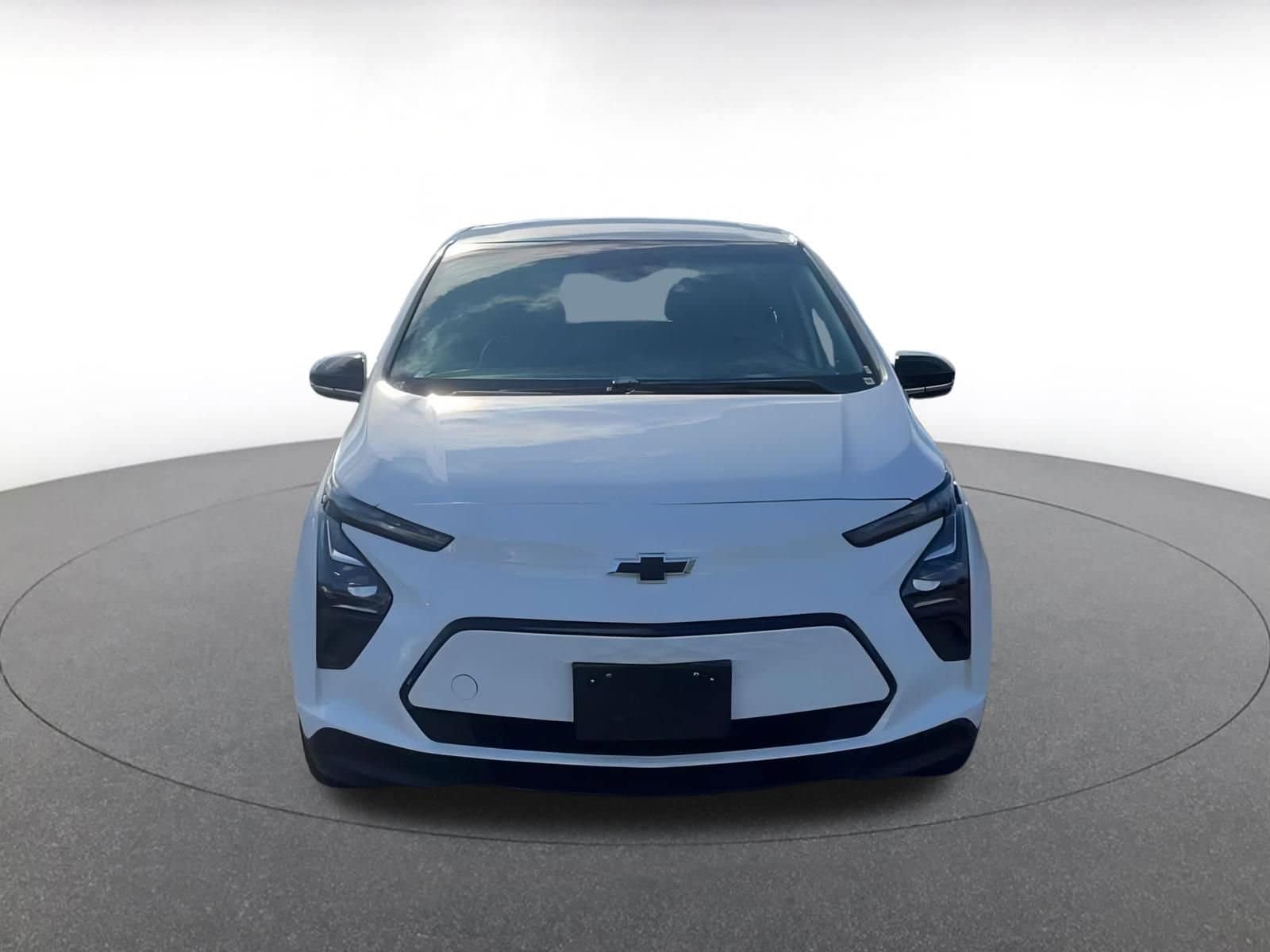 Thumbnail: 2023 Chevrolet Bolt EV - 5