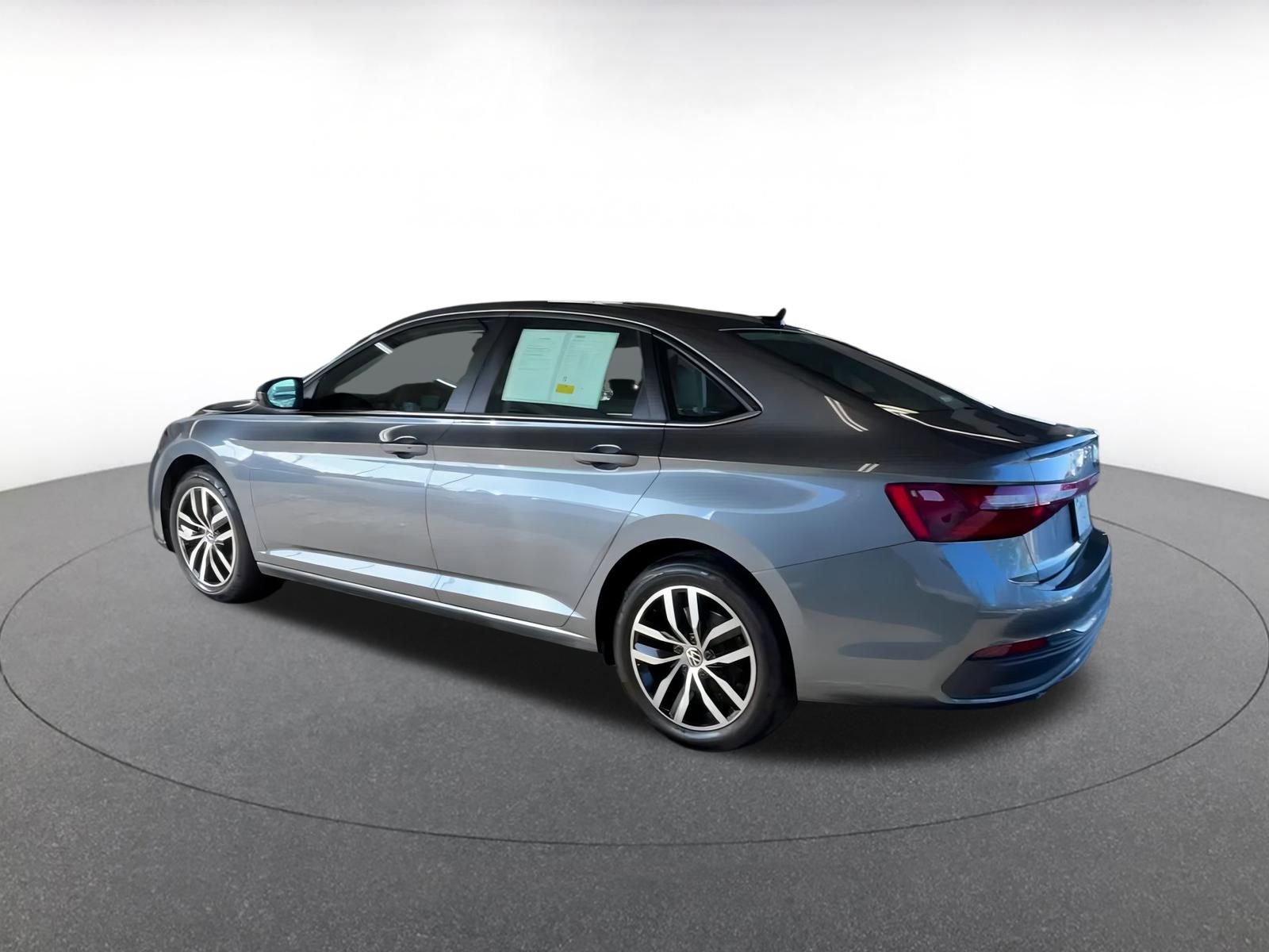 Thumbnail: 2025 Volkswagen Jetta - 8