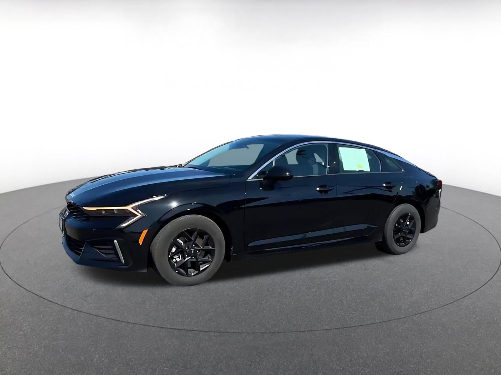 Thumbnail: 2025 Kia K5 - 8