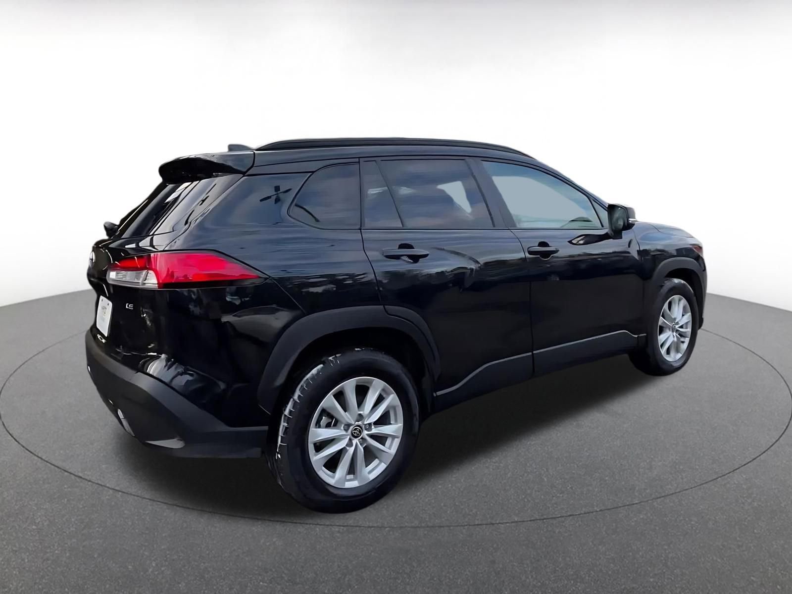 Thumbnail: 2025 Toyota Corolla Cross - 14