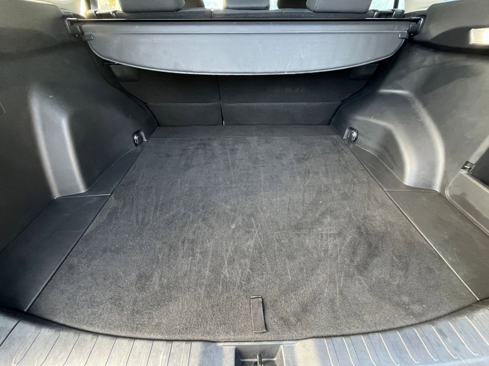 Thumbnail: 2025 Toyota RAV4 - 31