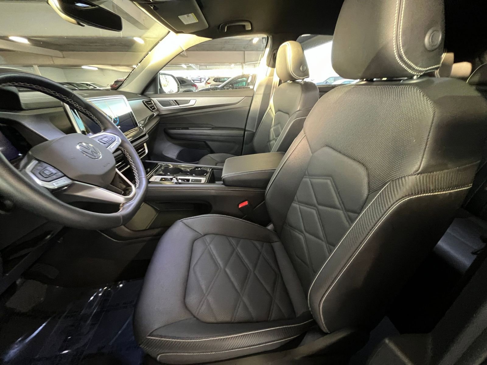 Thumbnail: 2025 Volkswagen Atlas - 28