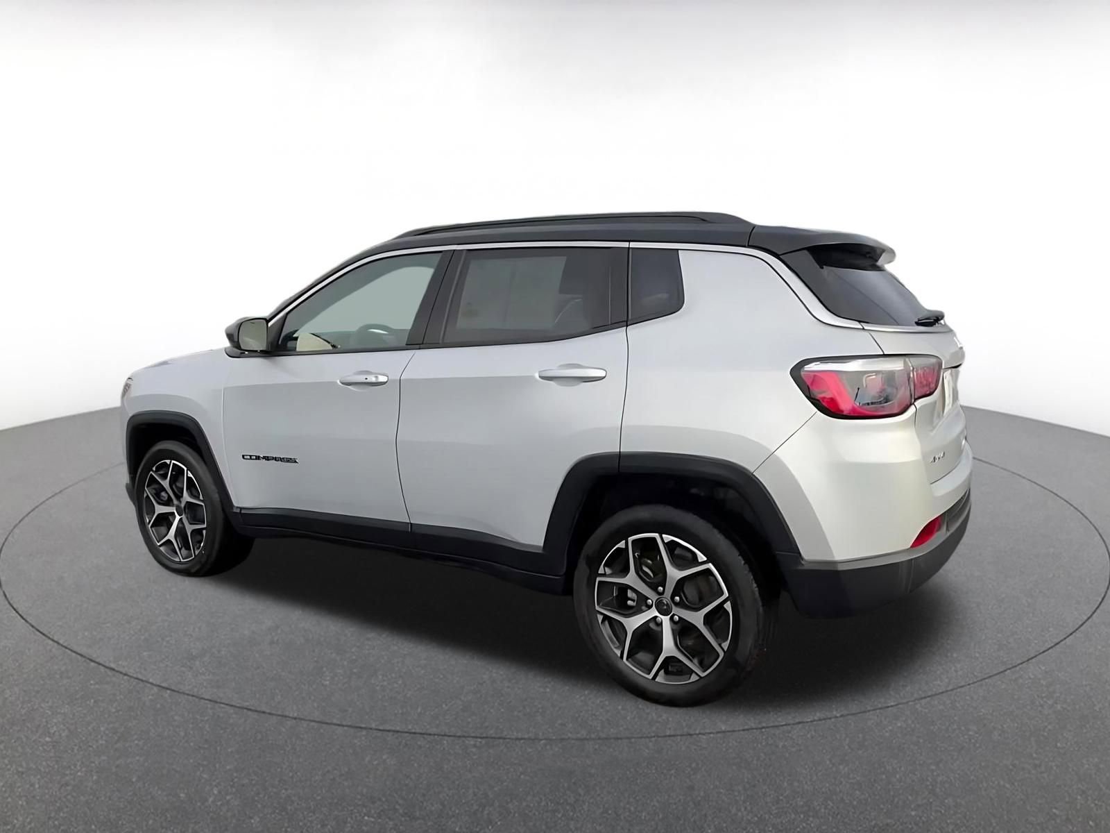 Thumbnail: 2025 Jeep Compass - 10