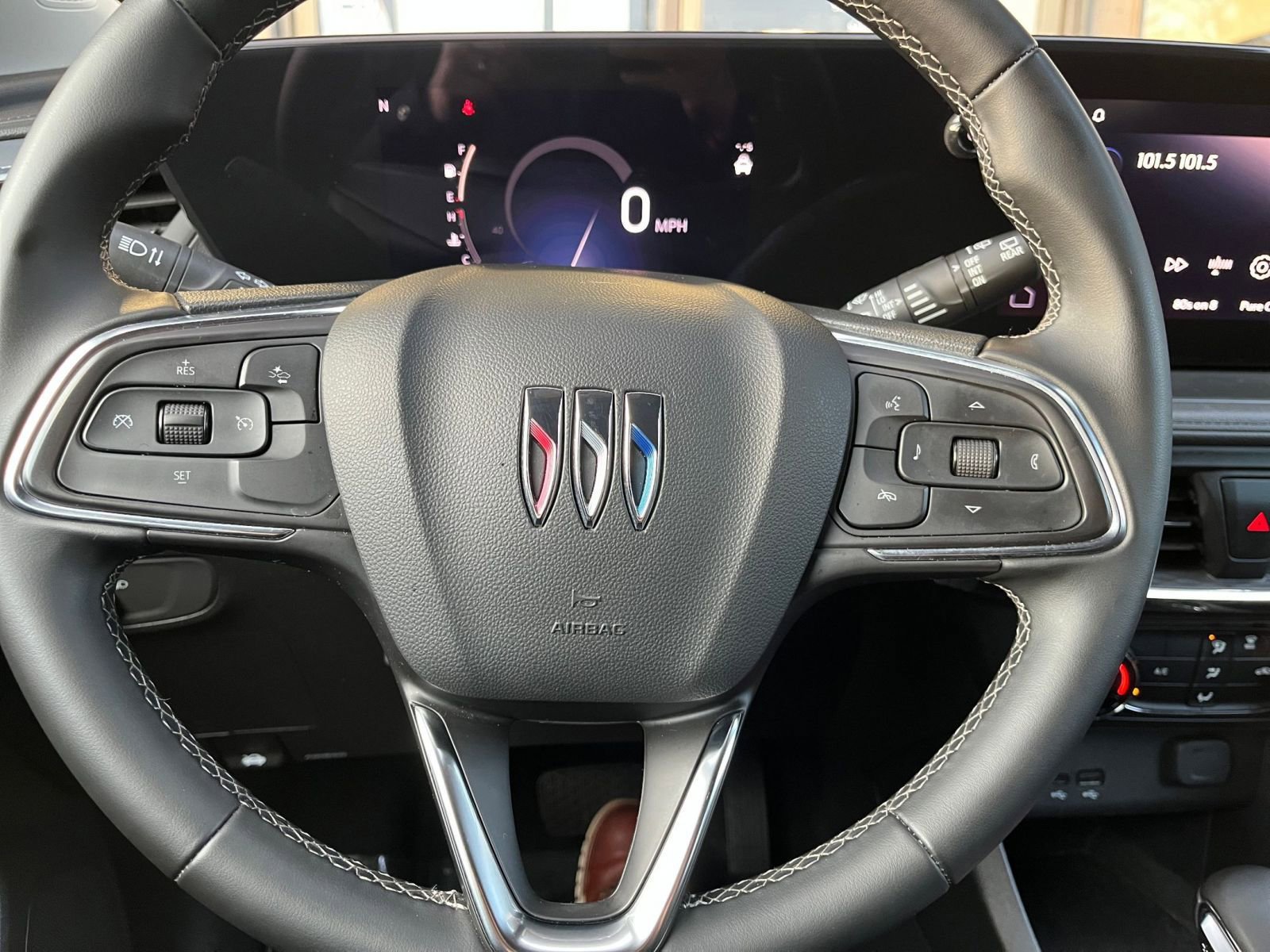 Thumbnail: 2025 Buick Encore GX - 29