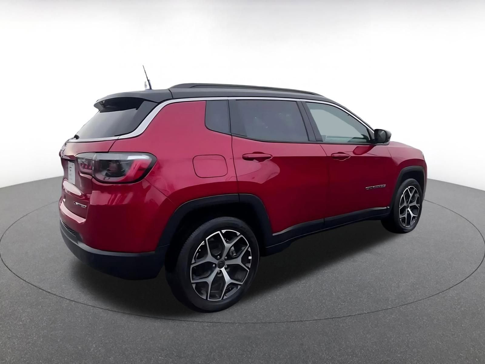 Thumbnail: 2025 Jeep Compass - 14