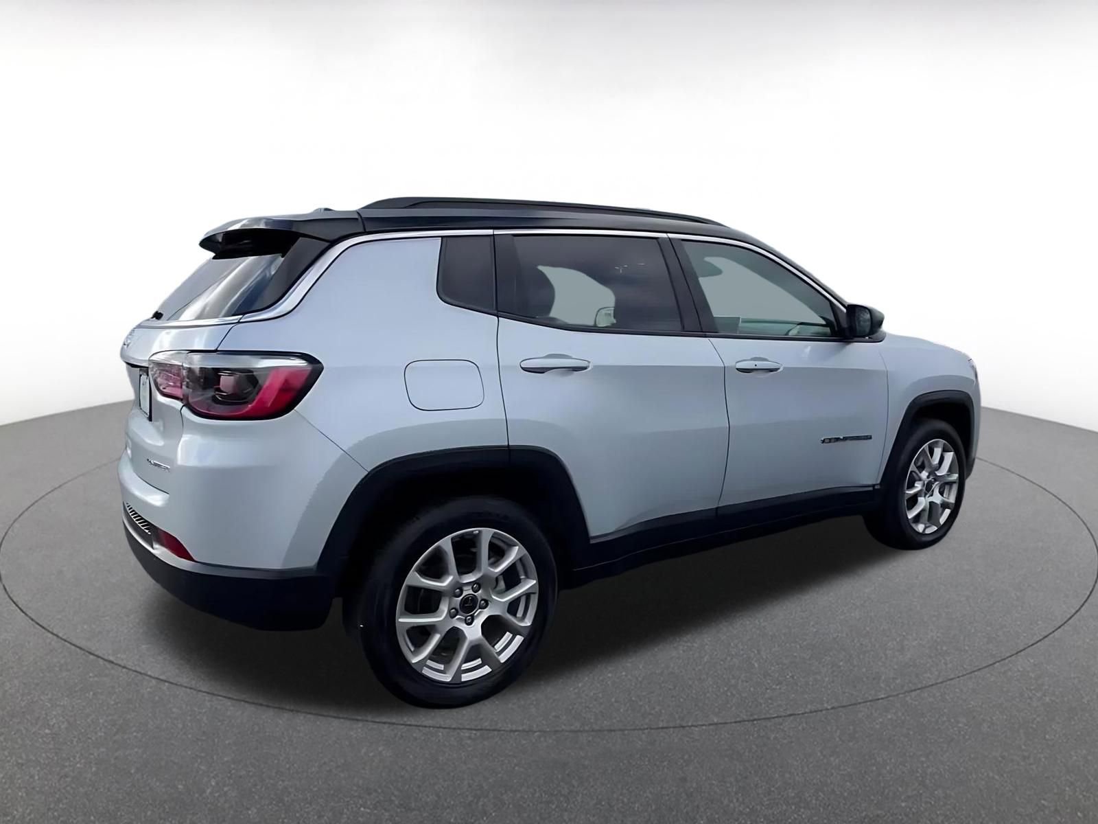 Thumbnail: 2025 Jeep Compass - 14