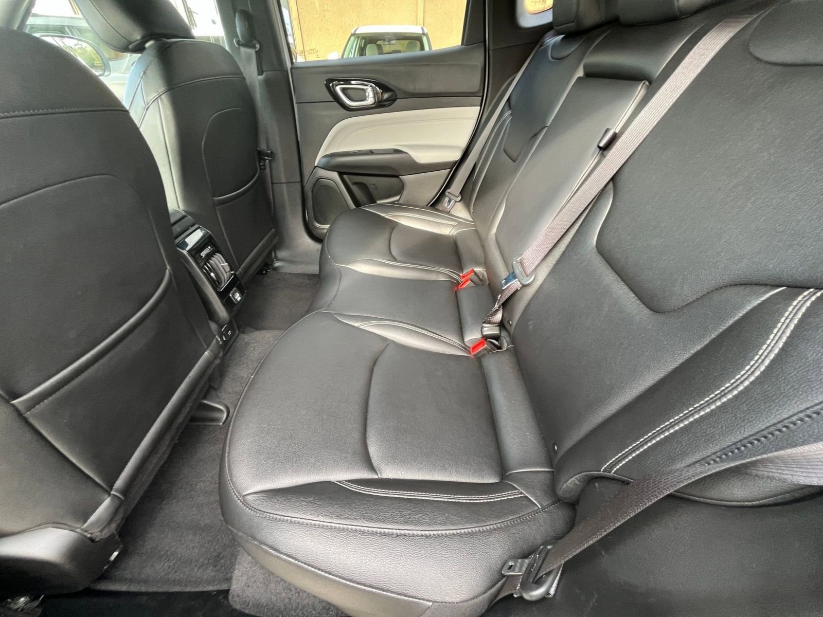 Thumbnail: 2025 Jeep Compass - 27