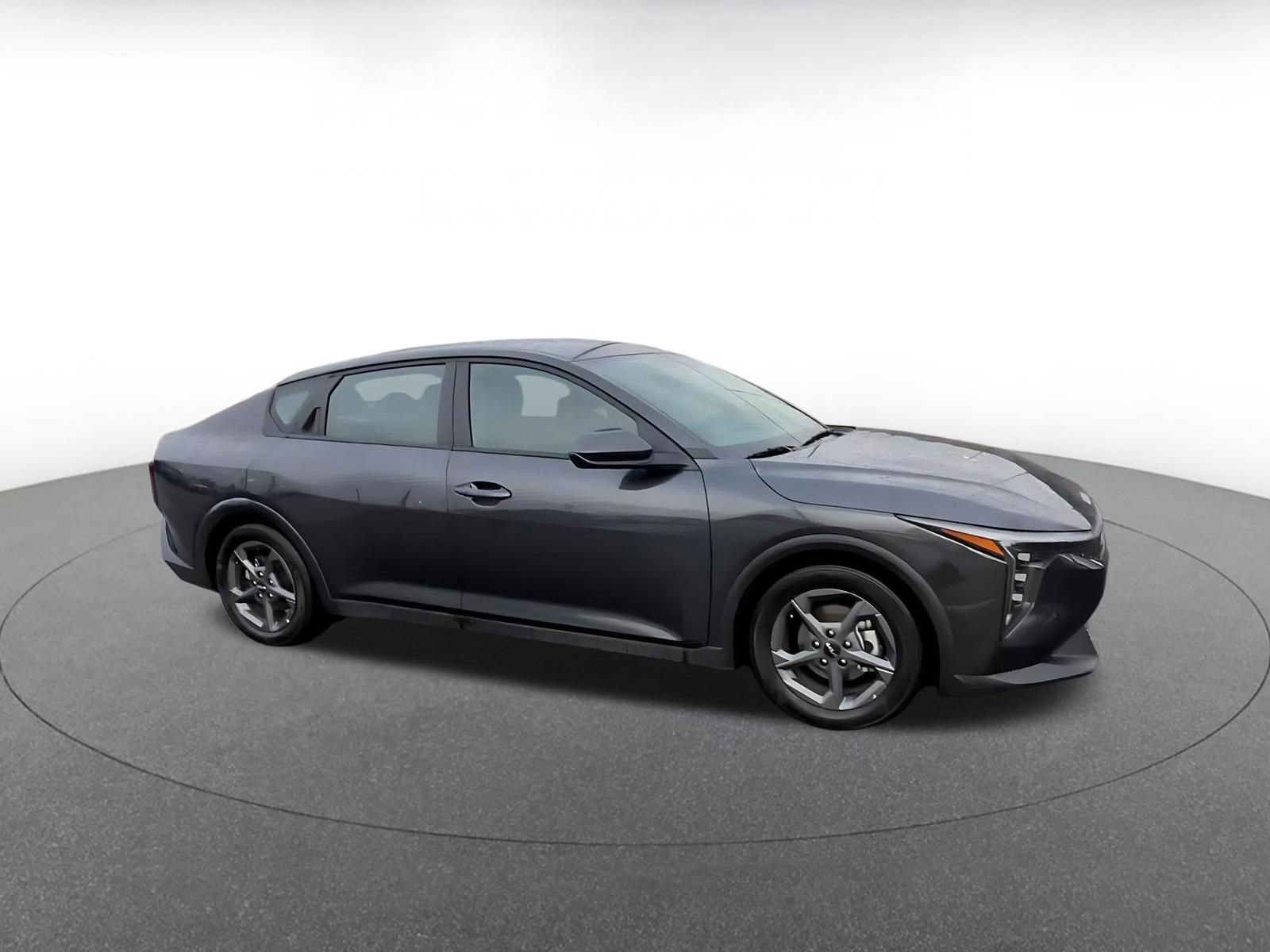 Thumbnail: 2025 Kia K4 - 2