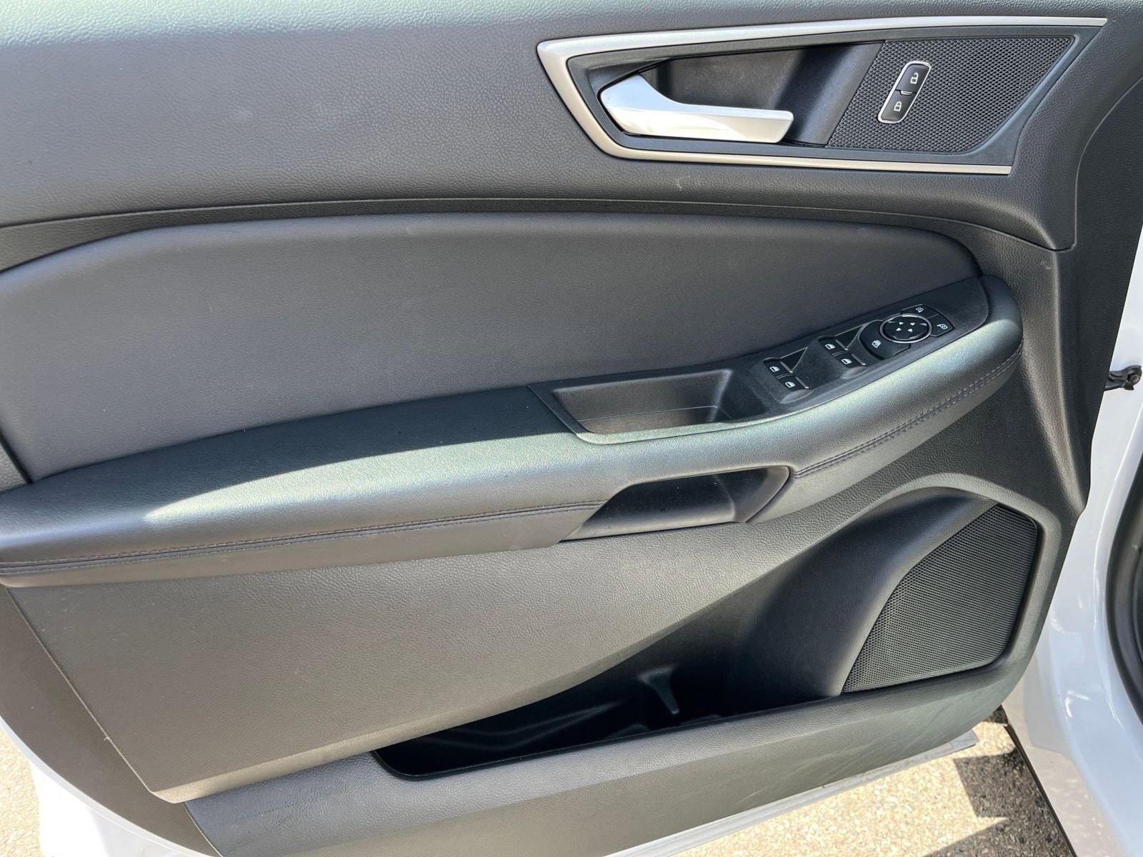 Thumbnail: 2024 Ford Edge - 20