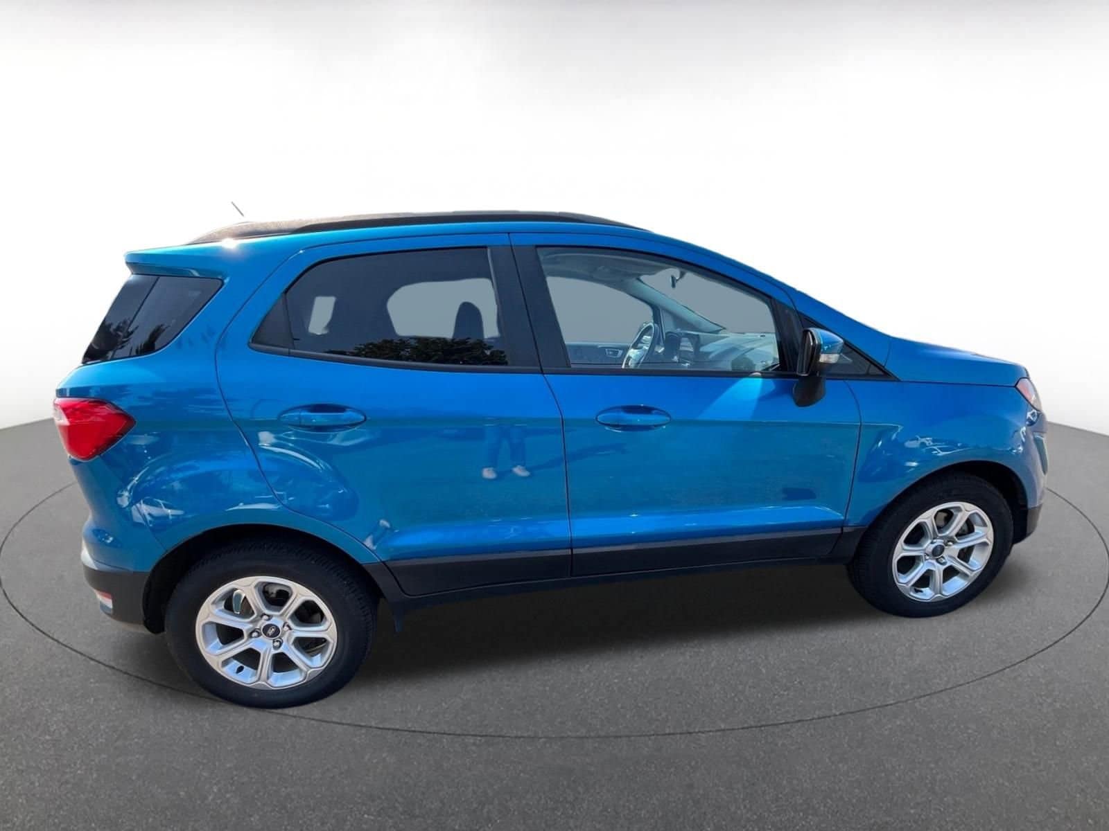 Thumbnail: 2018 Ford EcoSport - 8