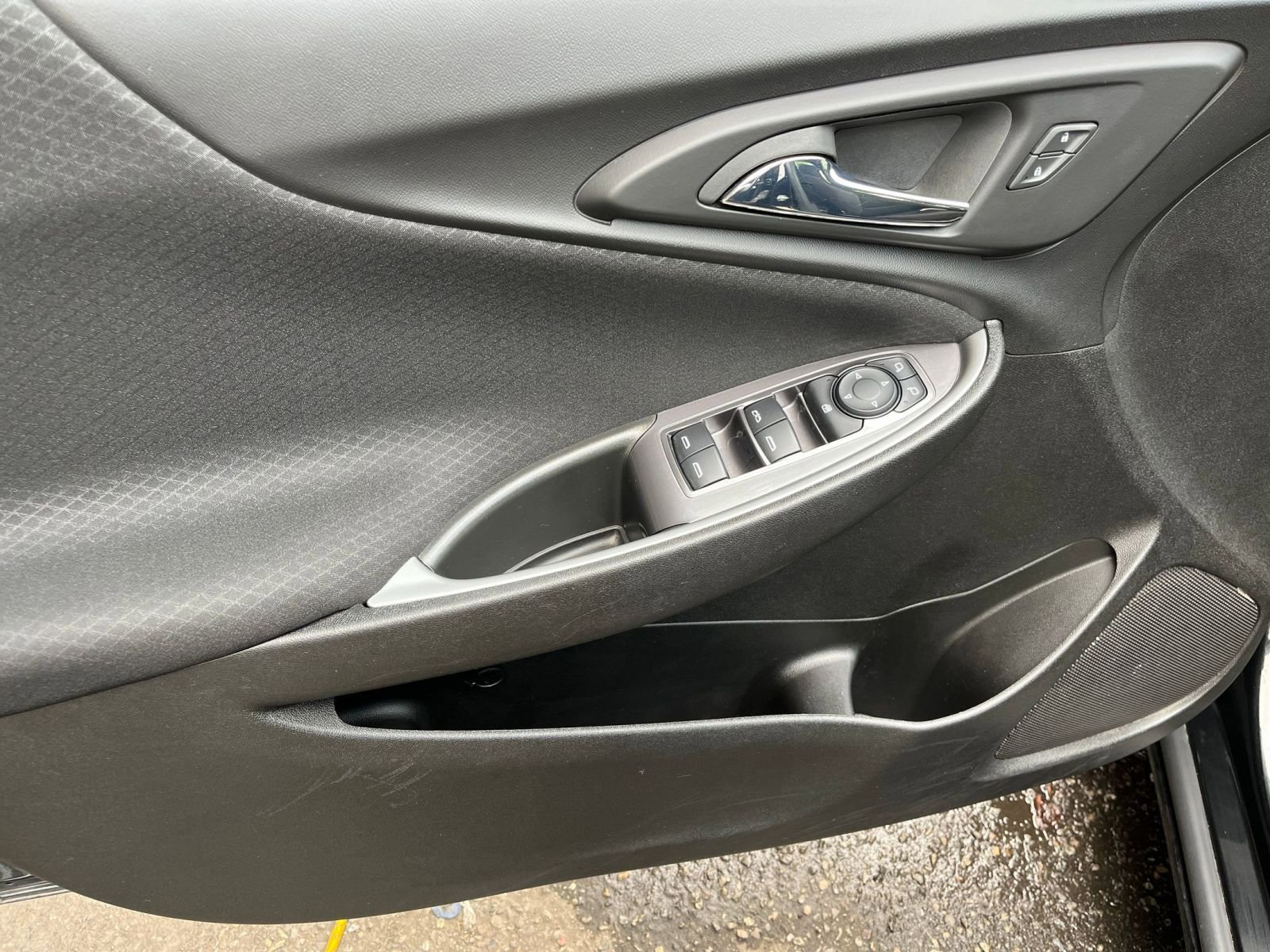 Thumbnail: 2023 Chevrolet Malibu - 20