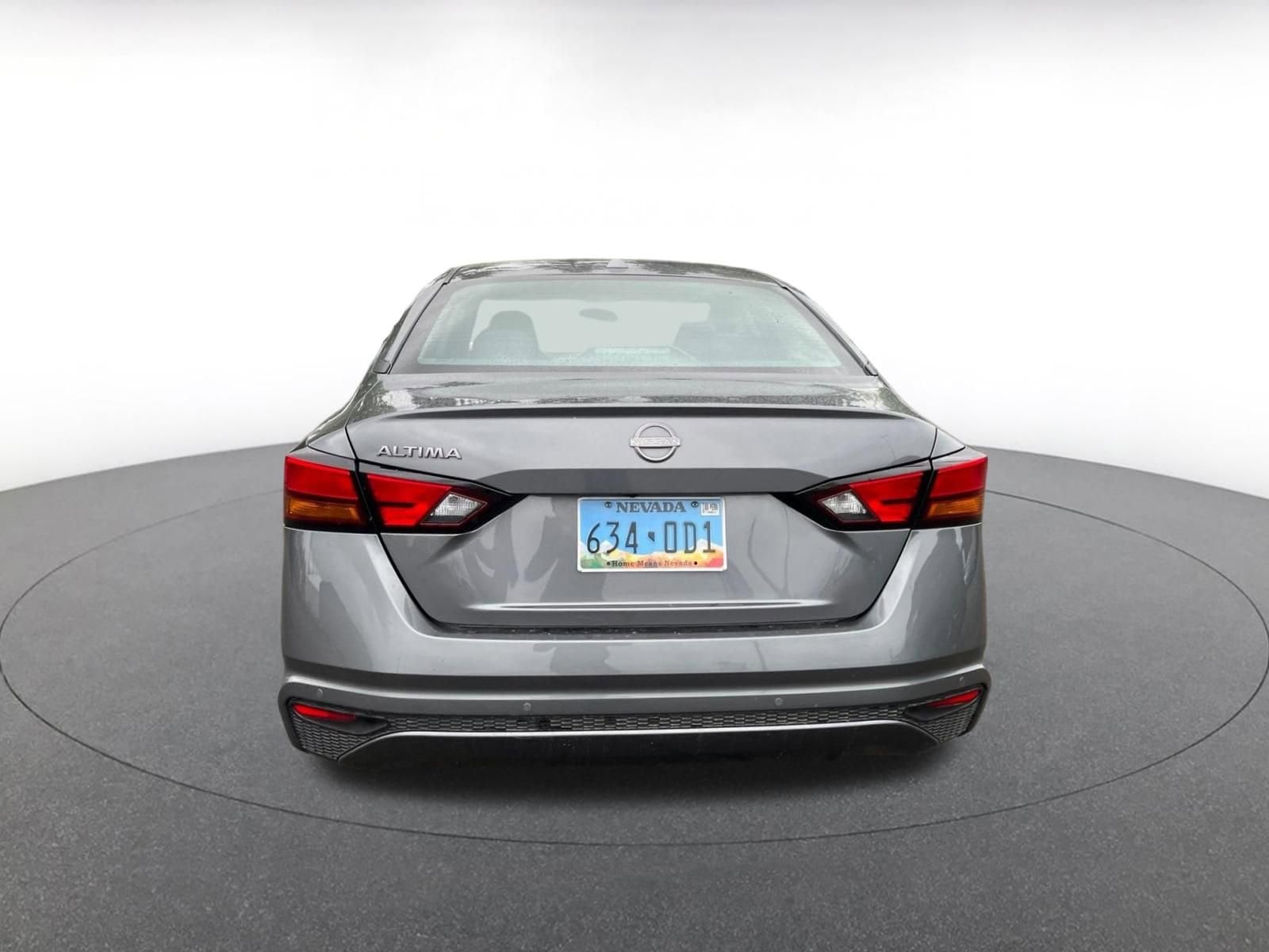 Thumbnail: 2025 Nissan Altima - 8