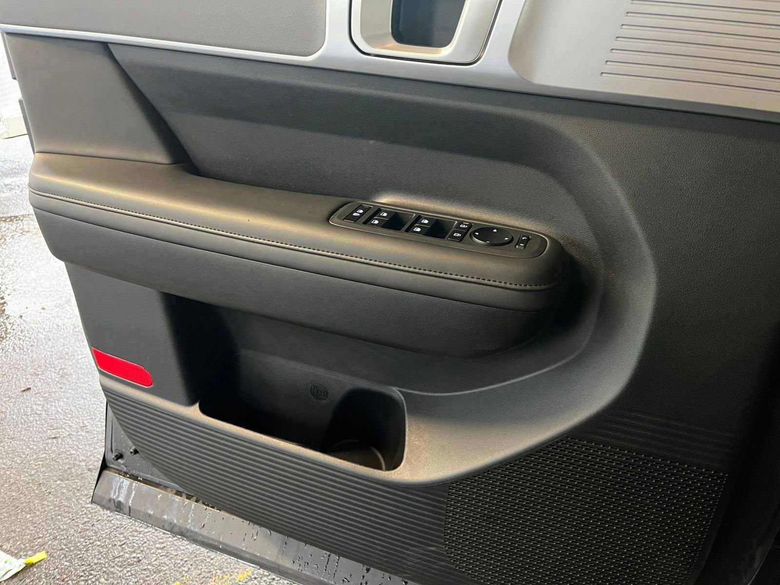 Thumbnail: 2025 Hyundai Santa Fe - 22