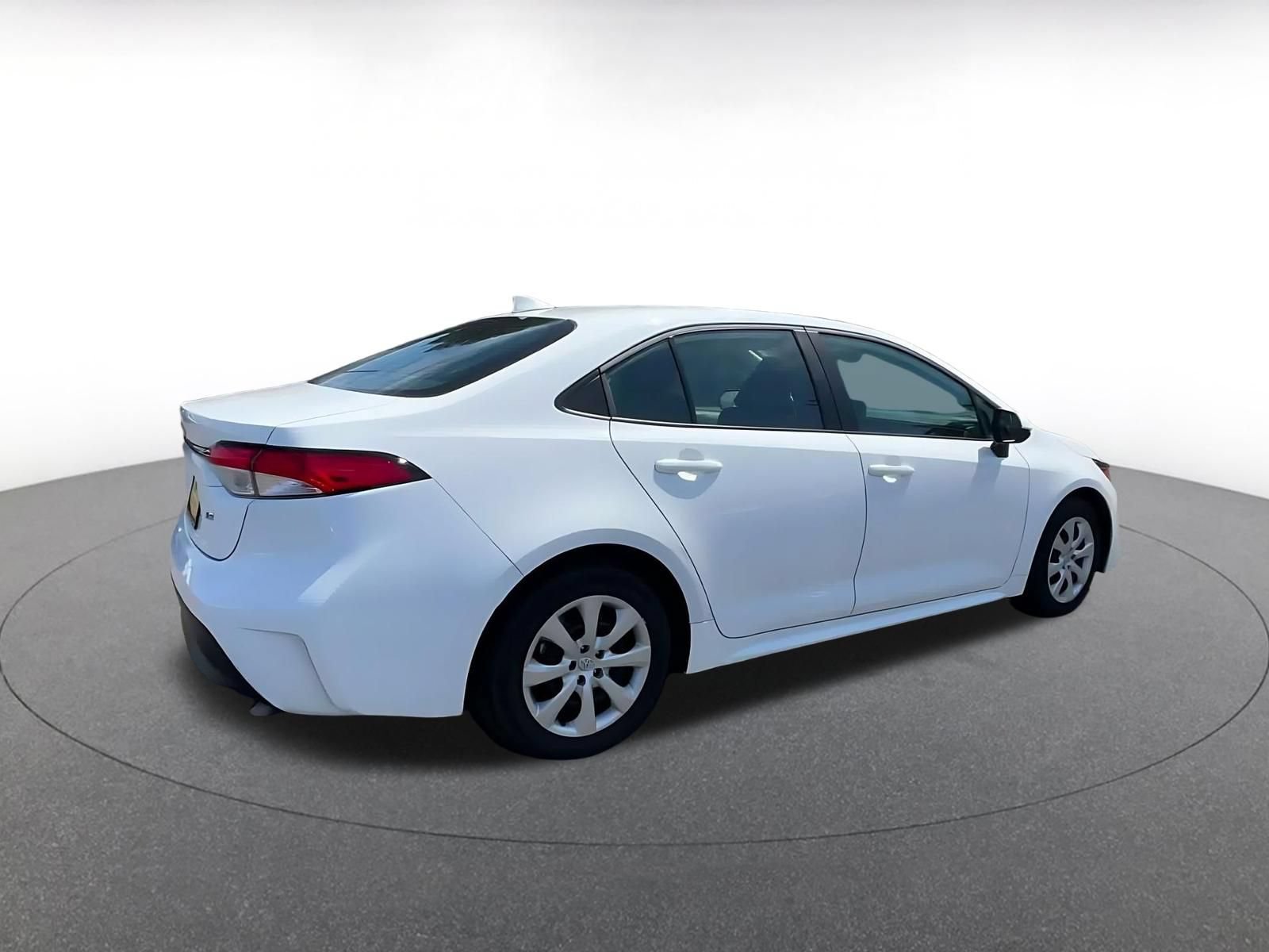 Thumbnail: 2025 Toyota Corolla - 13