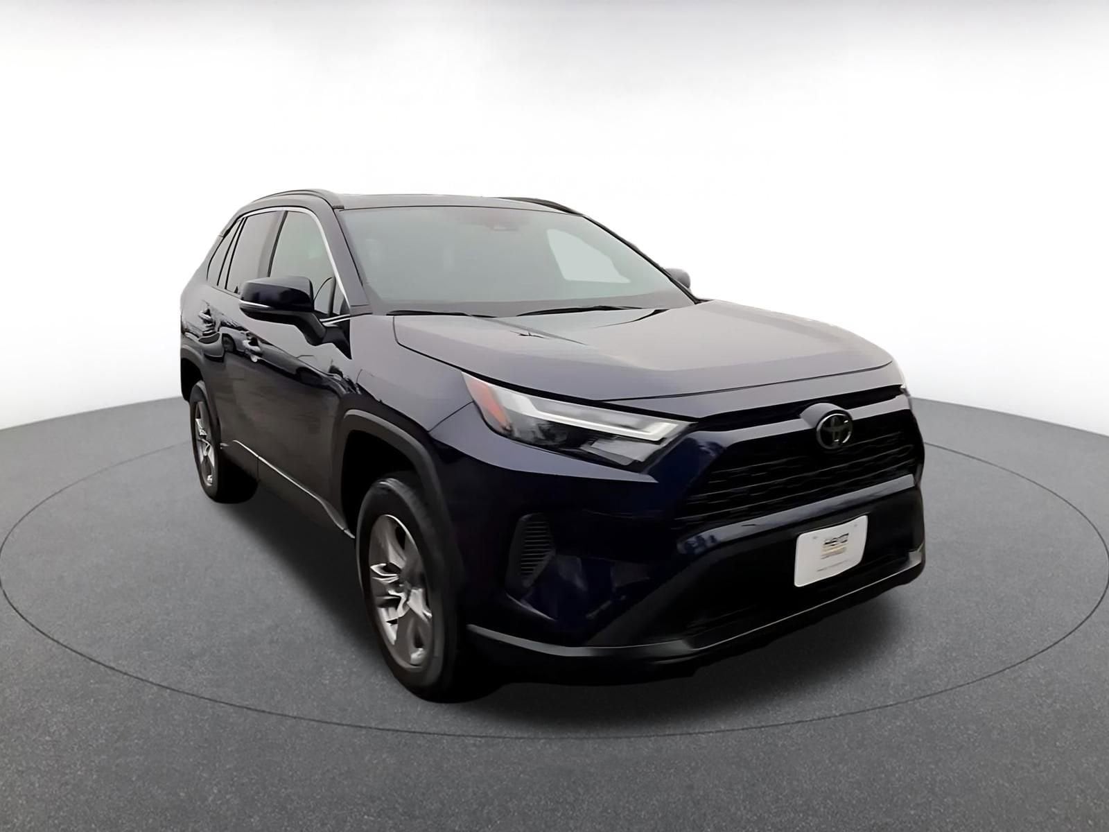 Thumbnail: 2025 Toyota RAV4 - 3