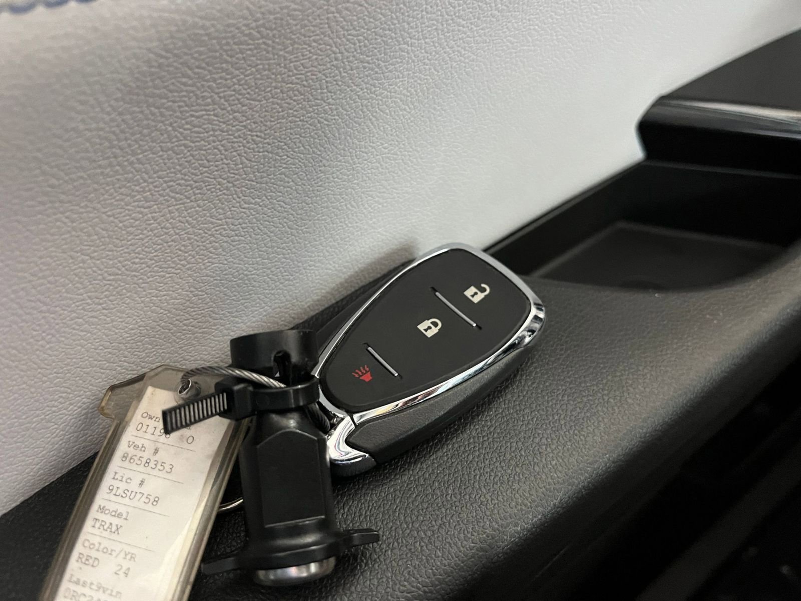 Thumbnail: 2024 Chevrolet Trax - 22