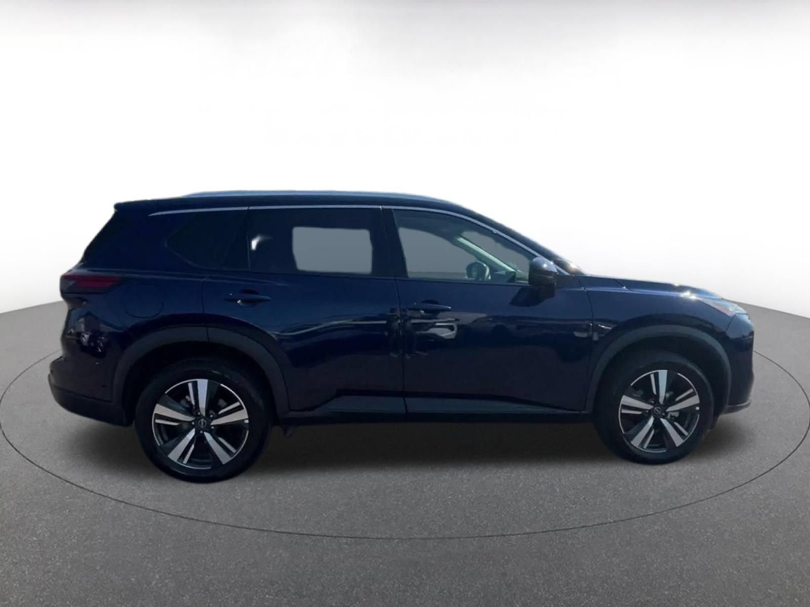 Thumbnail: 2026 Nissan Rogue - 13