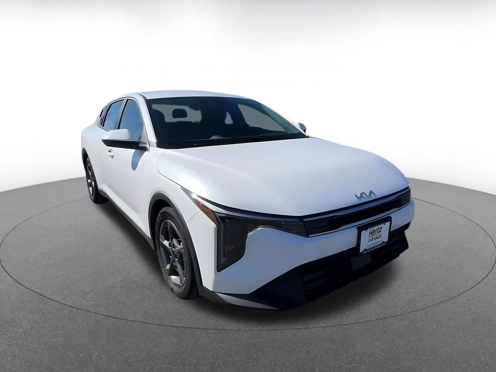 Thumbnail: 2025 Kia K4 - 3