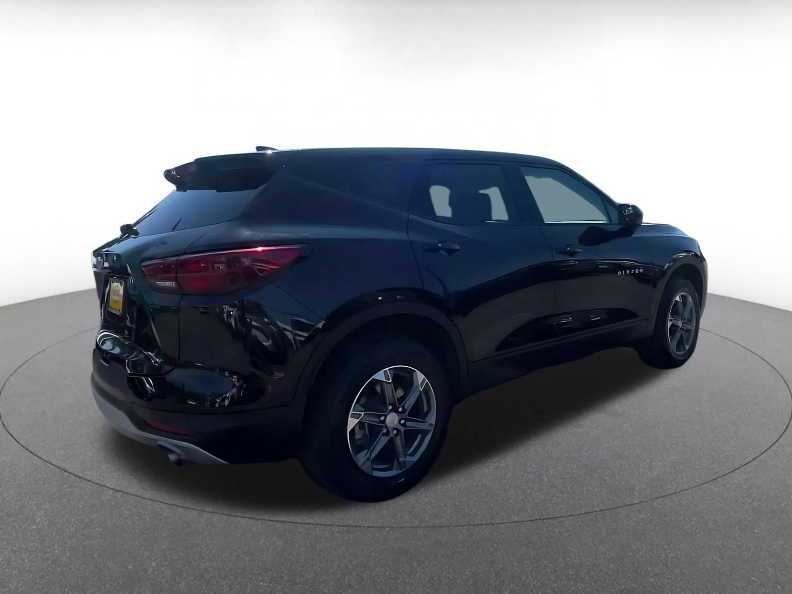 Thumbnail: 2025 Chevrolet Blazer - 14