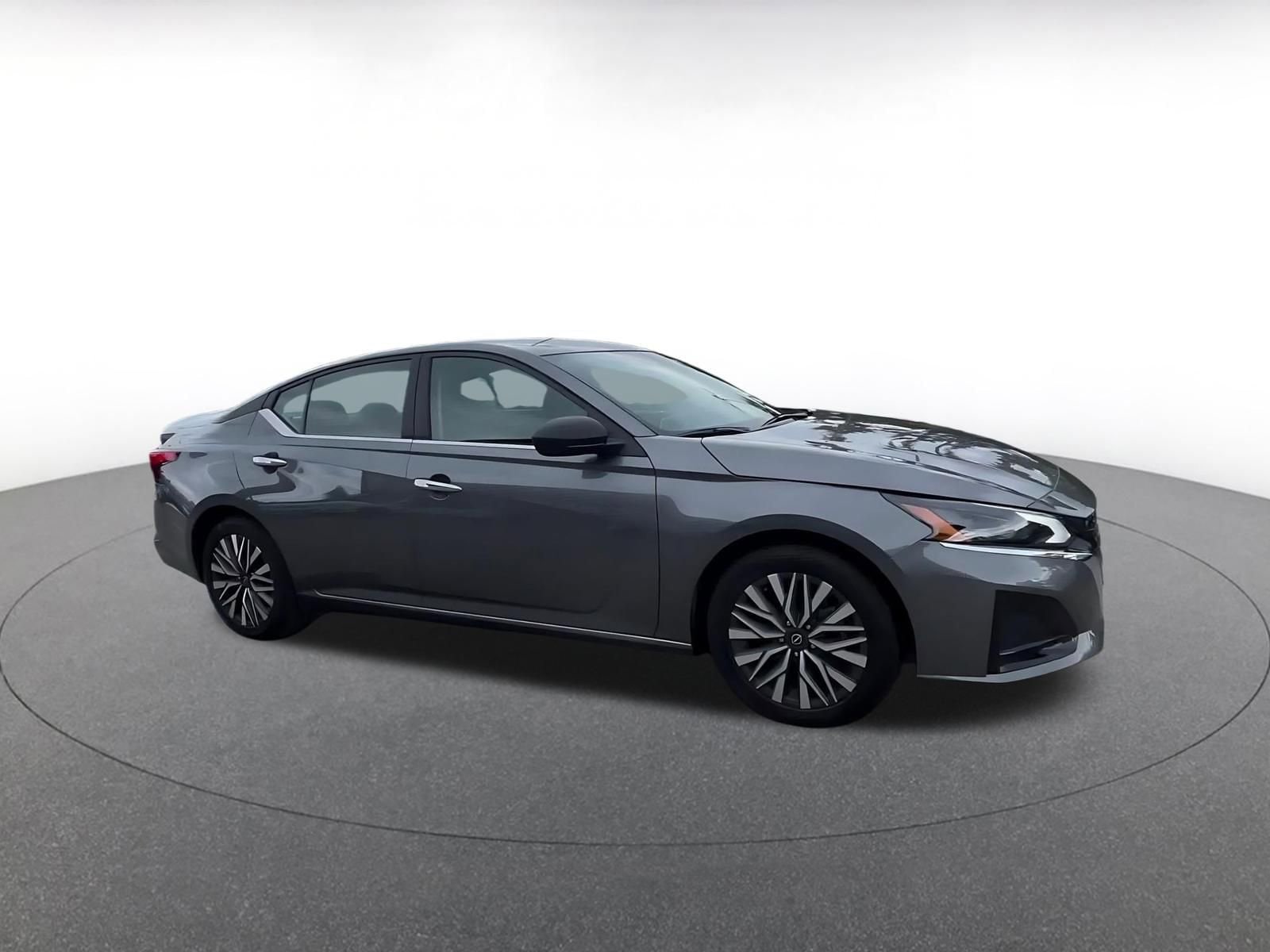 Thumbnail: 2025 Nissan Altima - 2